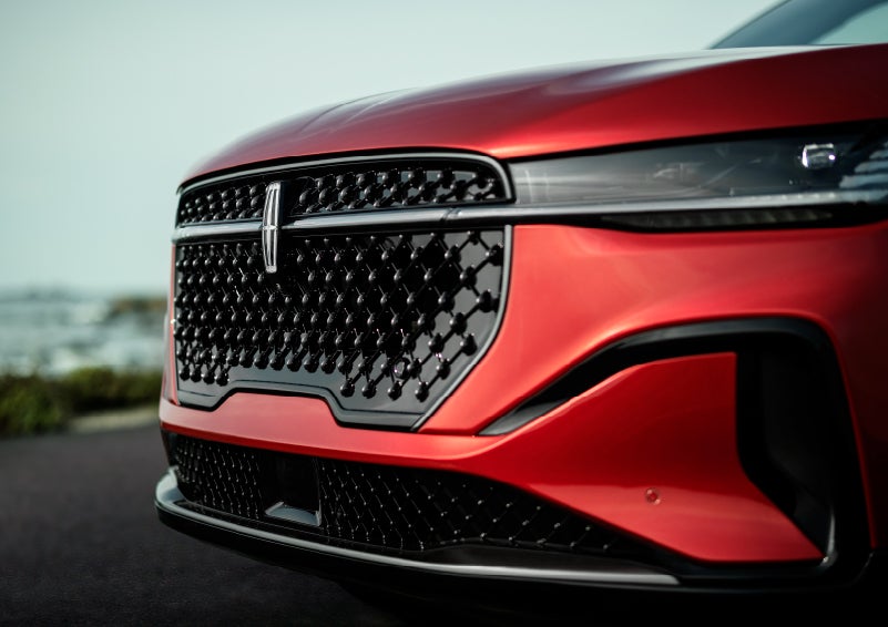 The sleek grille of a 2024 Lincoln Nautilus® SUV with the available Jet Appearance Package makes a bold statement. | North Park Lincoln in San Antonio TX