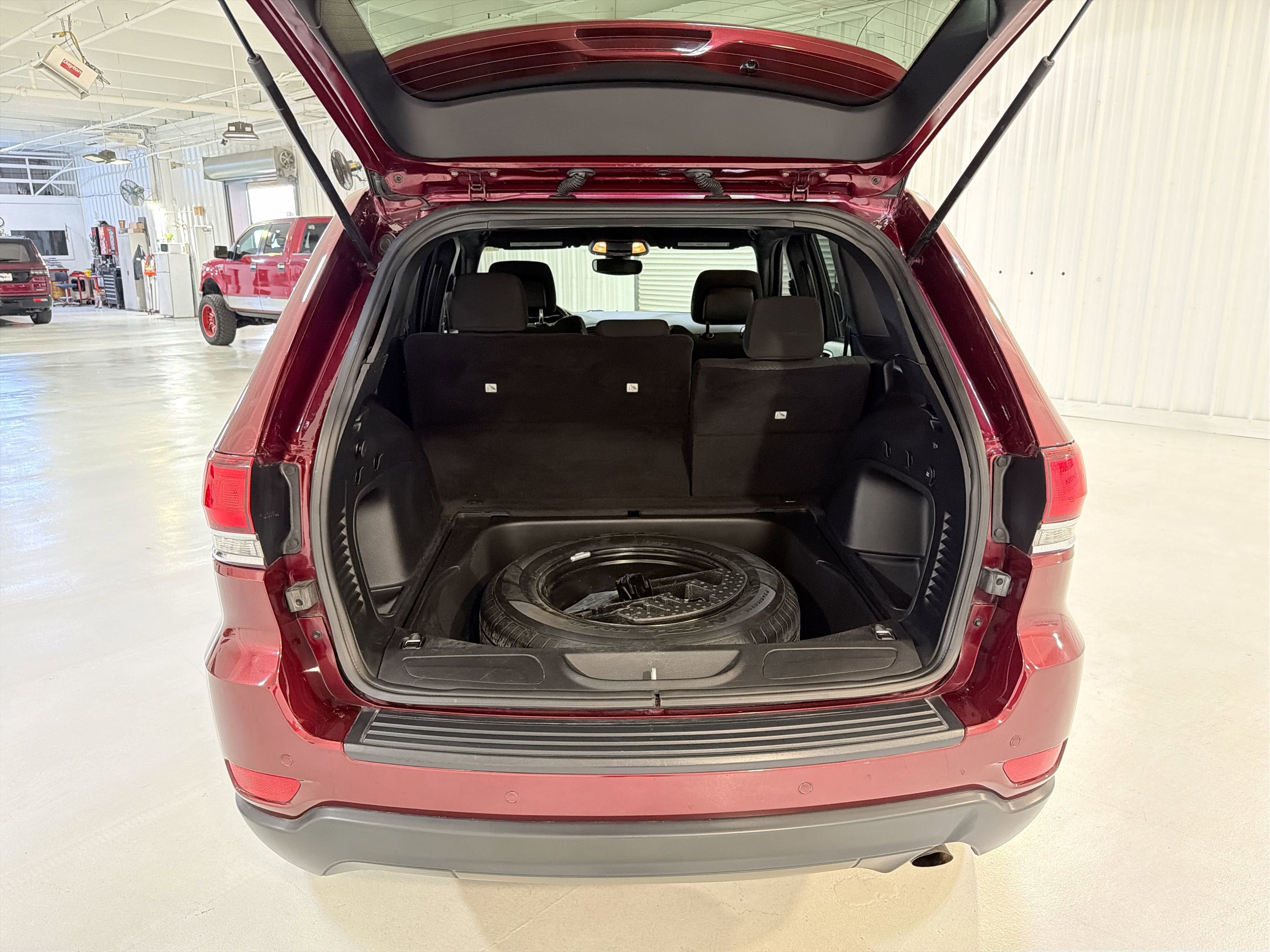 2022 Jeep Grand Cherokee WK Laredo E