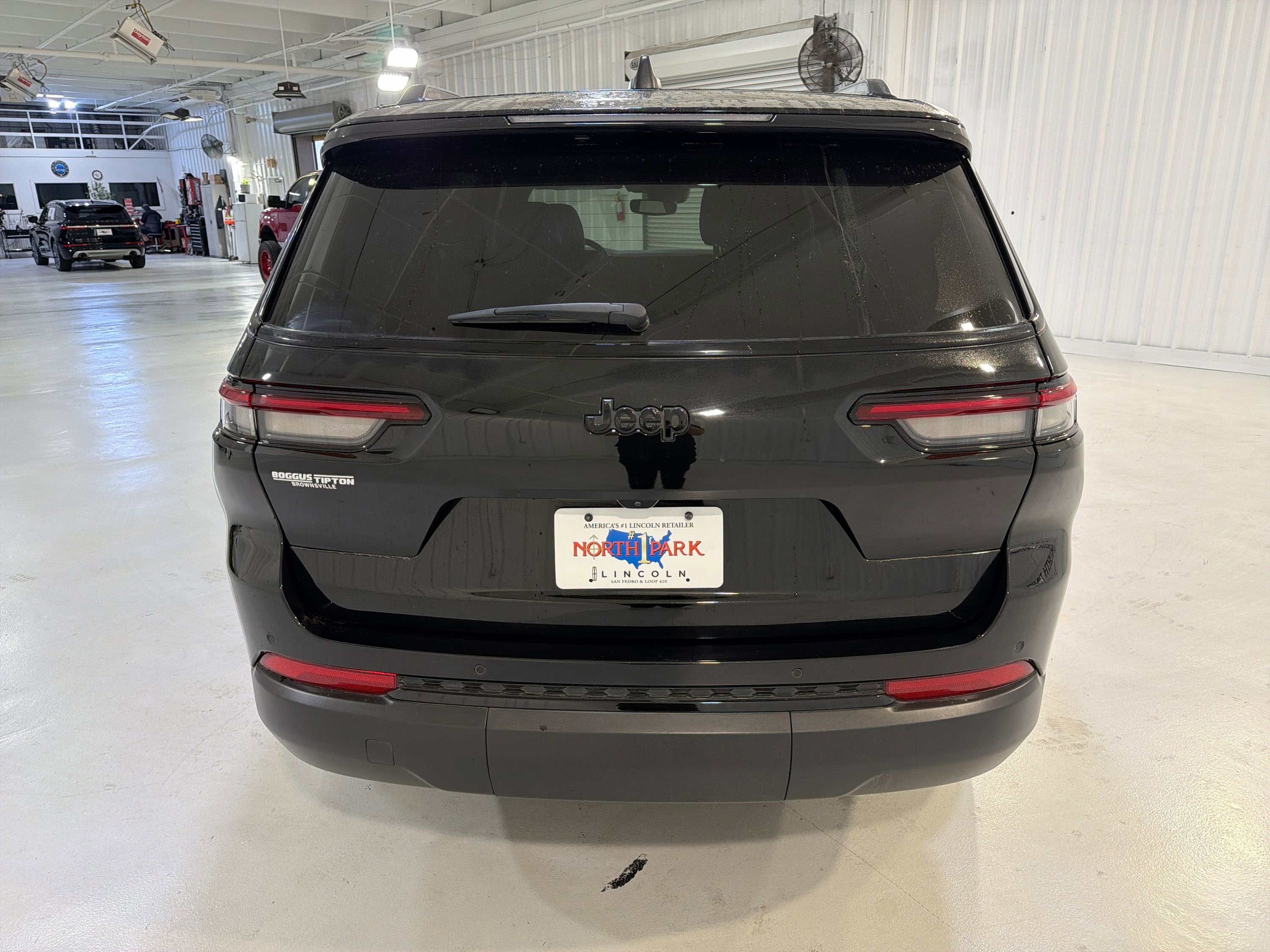 2023 Jeep Grand Cherokee L Altitude