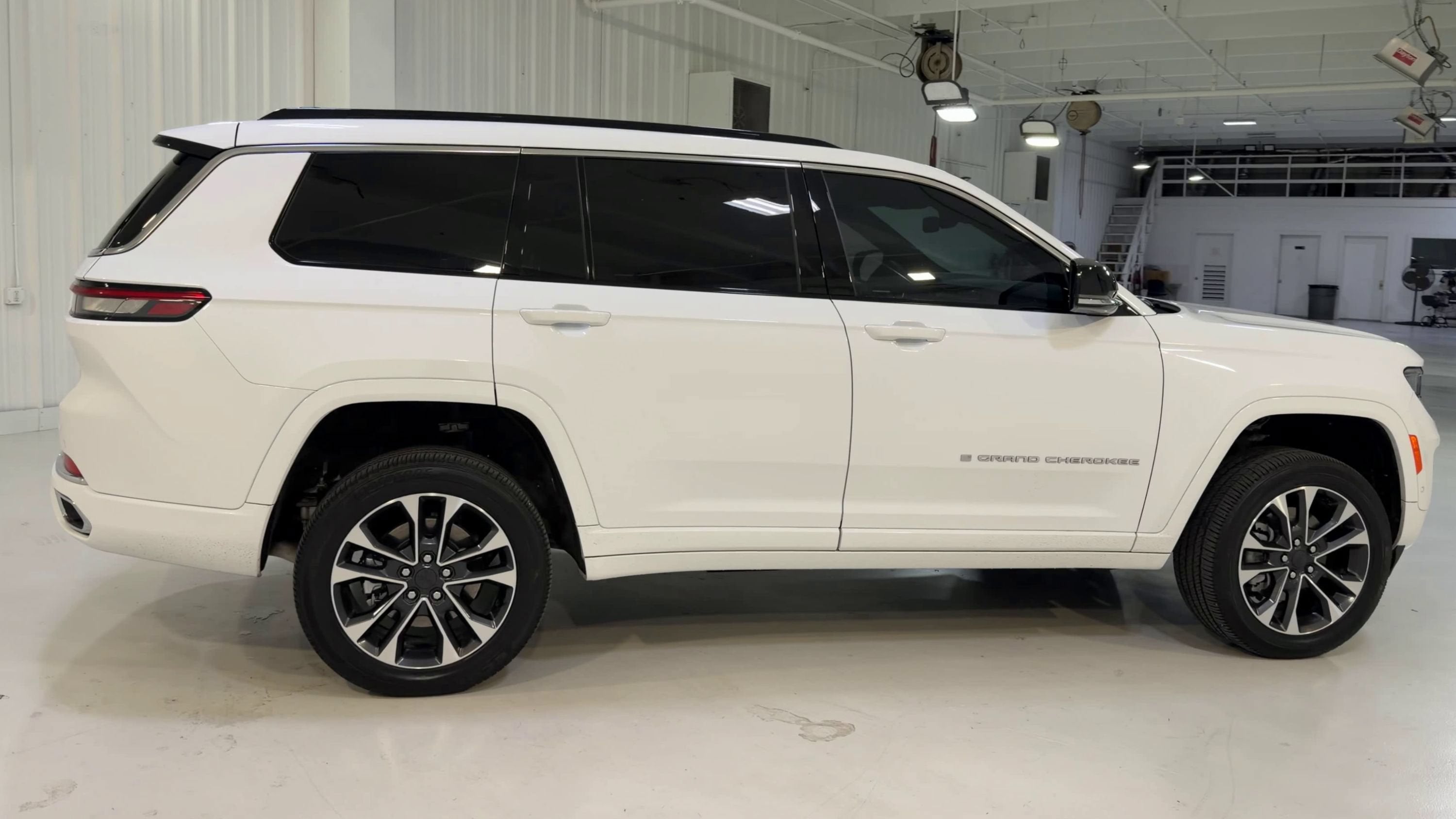 2025 Jeep Grand Cherokee L Overland