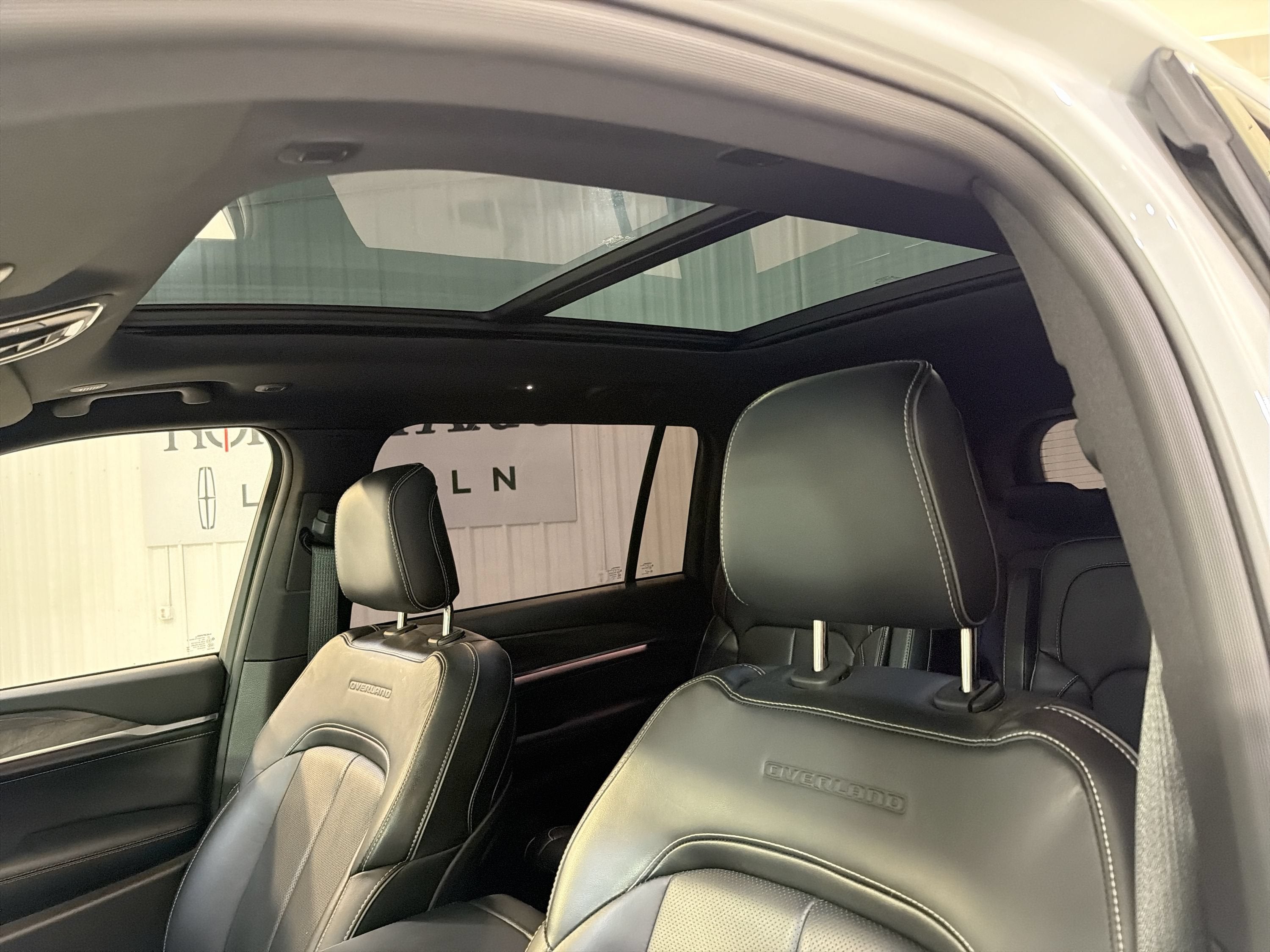 2025 Jeep Grand Cherokee L Overland