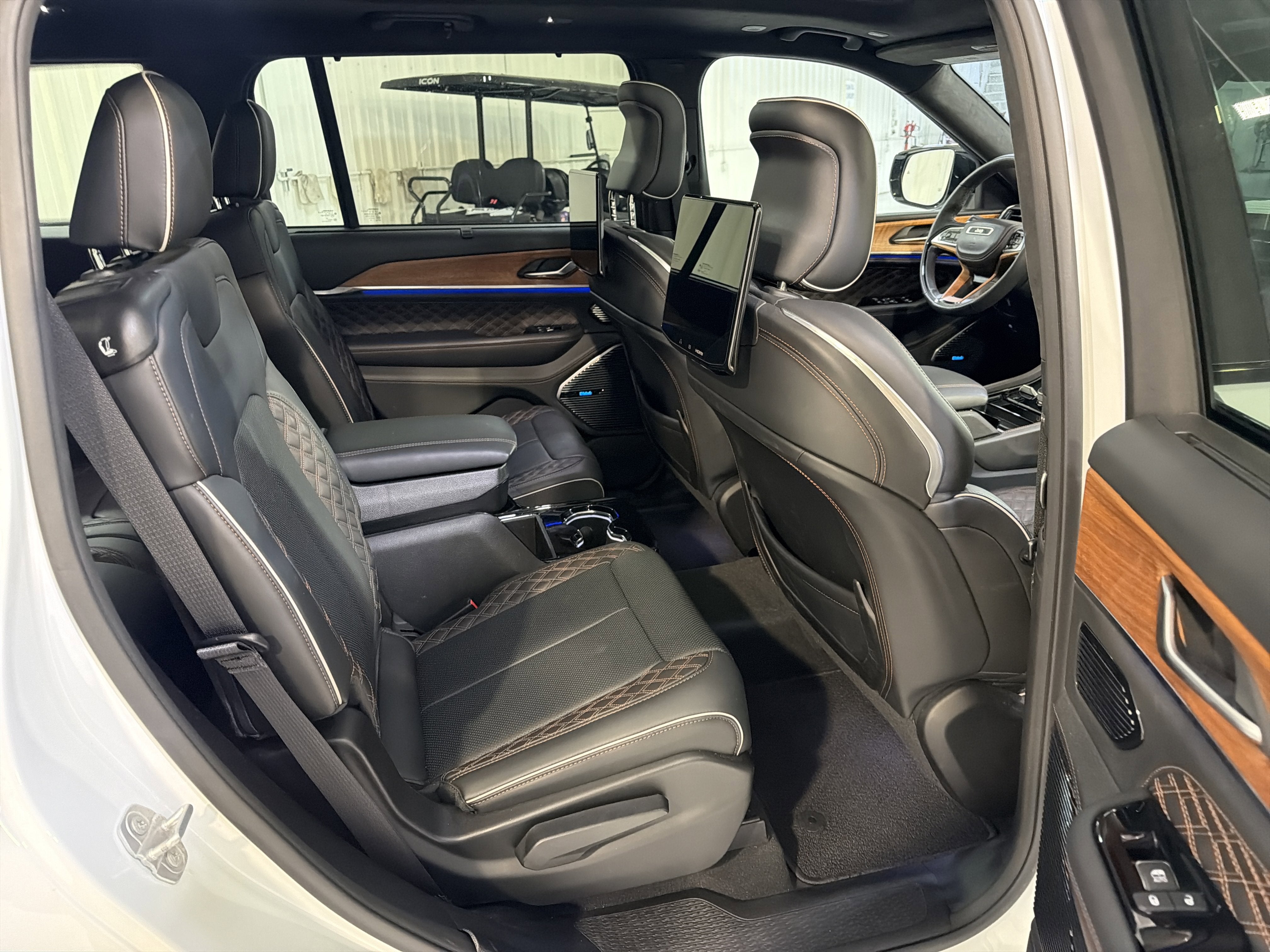 2023 Jeep Grand Cherokee L Summit Reserve