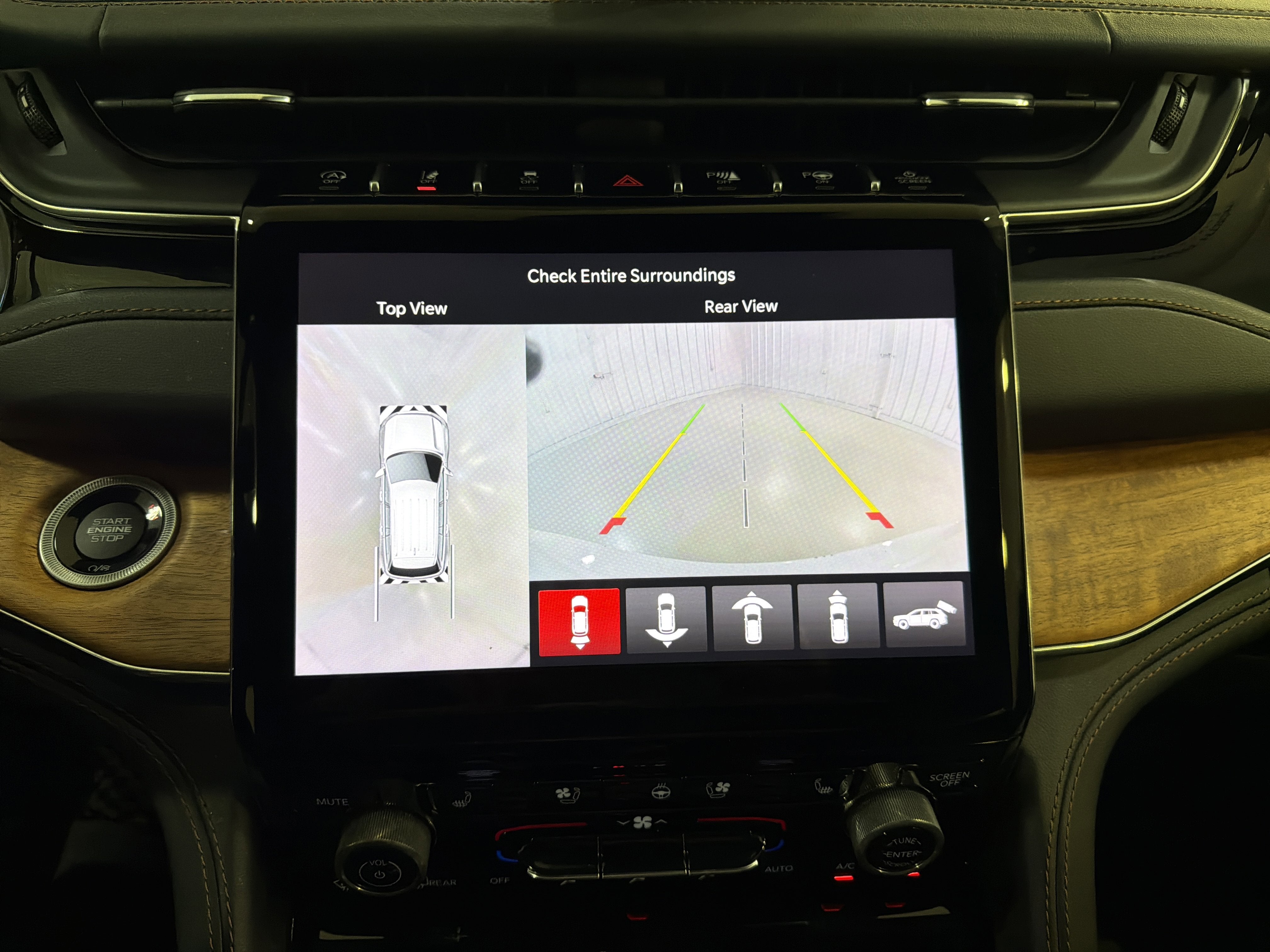 2023 Jeep Grand Cherokee L Summit Reserve