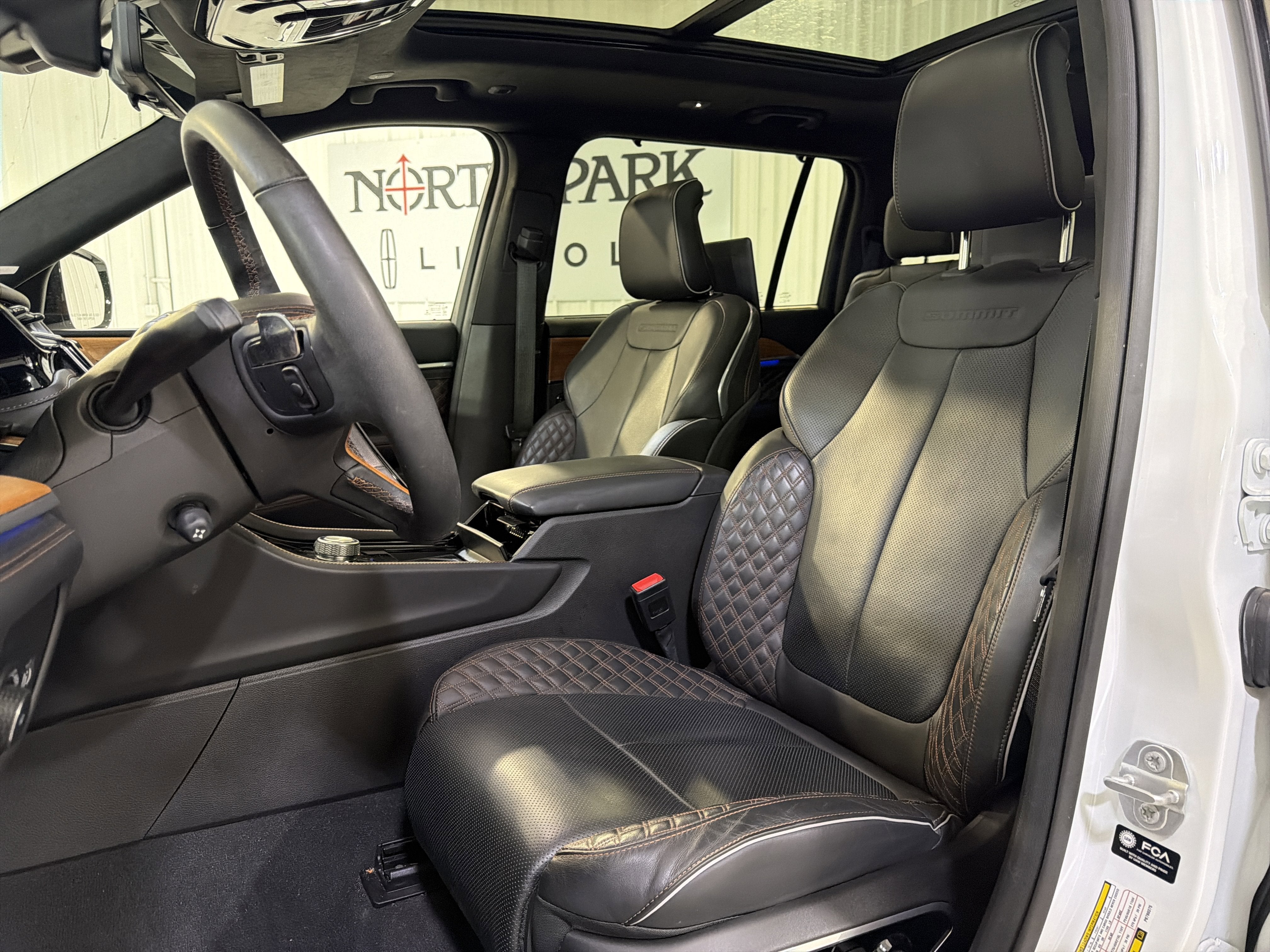 2023 Jeep Grand Cherokee L Summit Reserve