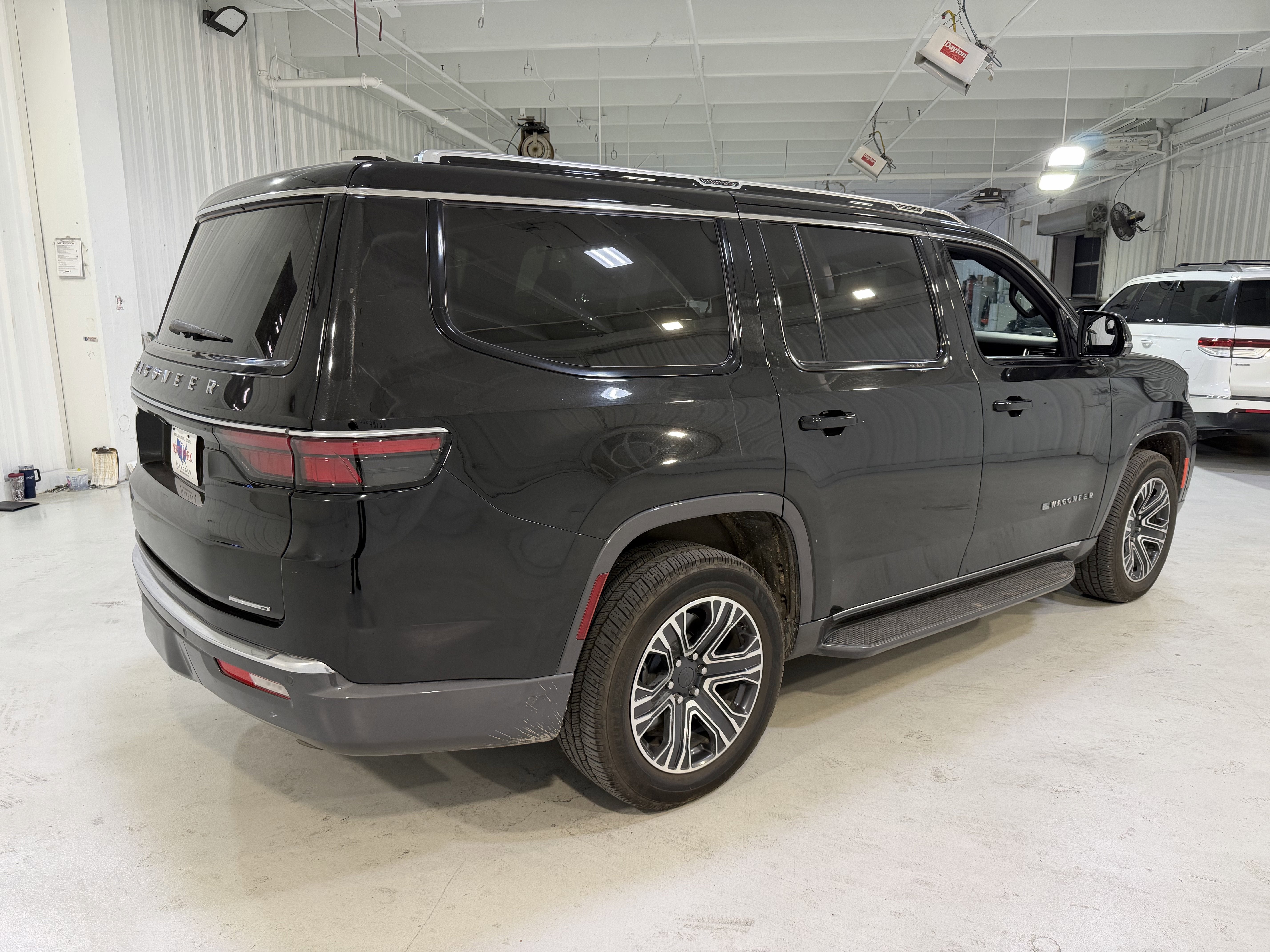 2022 Jeep Wagoneer Series III