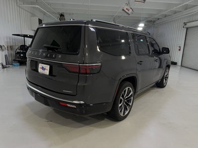 2022 Jeep Wagoneer Series III
