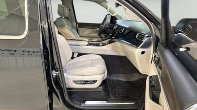 2022 Jeep Grand Wagoneer Series I