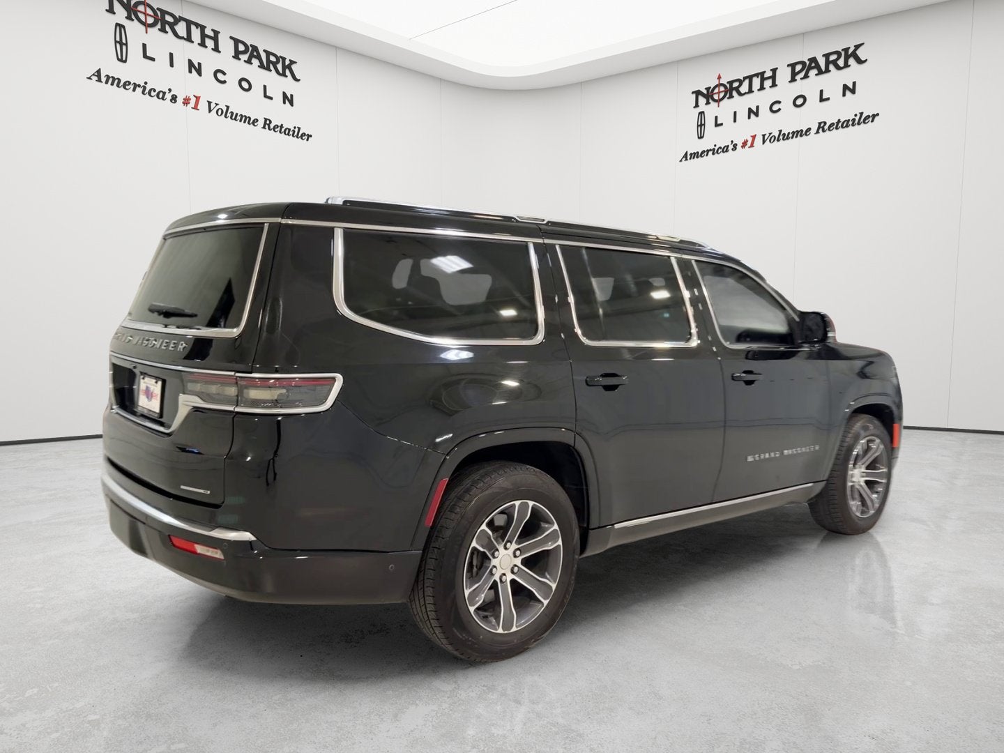 2022 Jeep Grand Wagoneer Series I