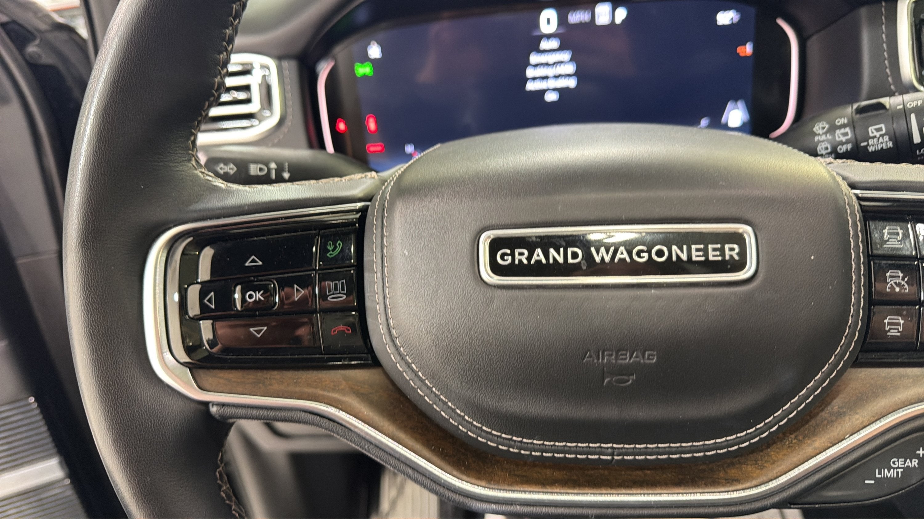 2023 Jeep Grand Wagoneer Series II