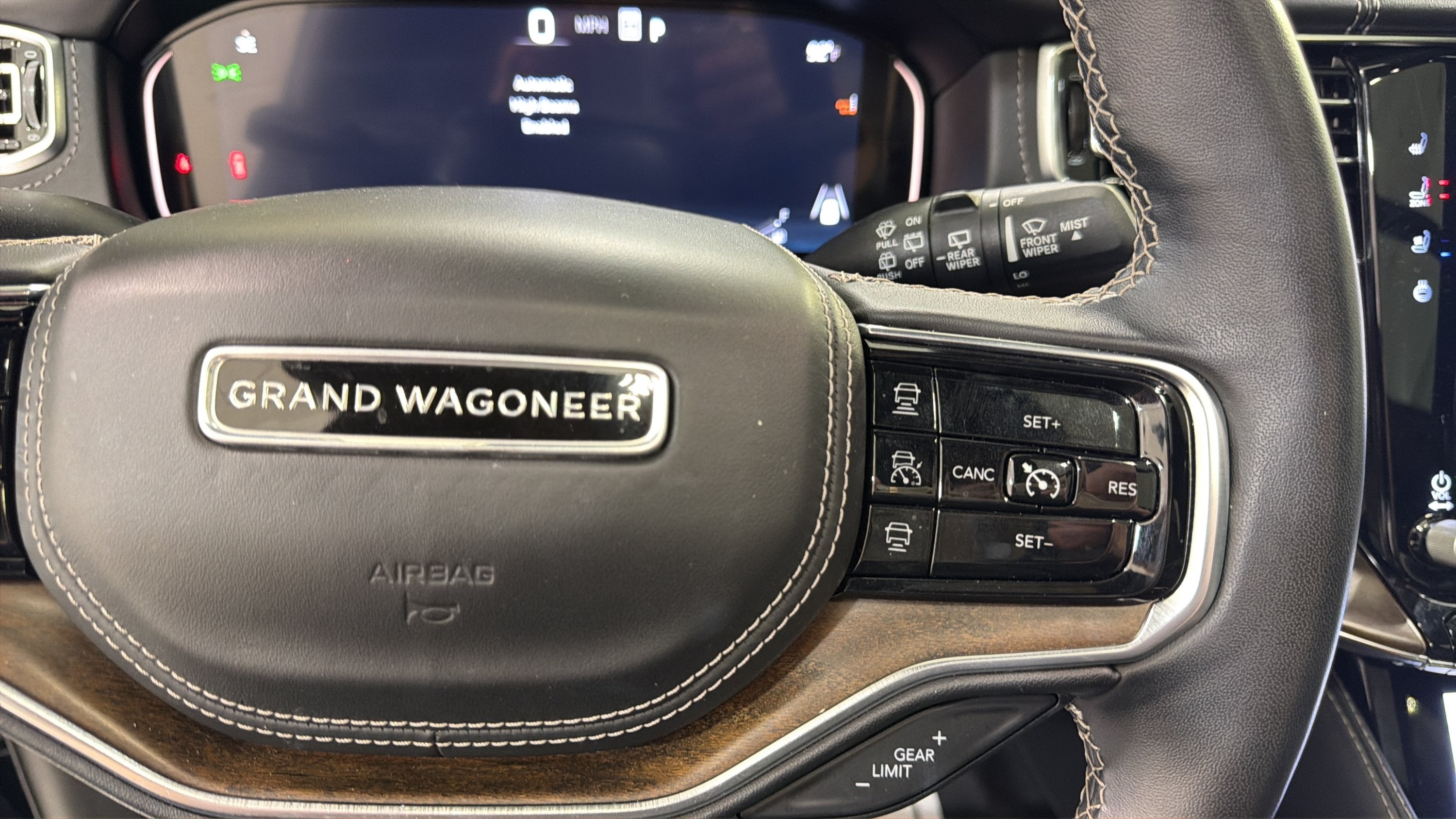 2023 Jeep Grand Wagoneer Series II
