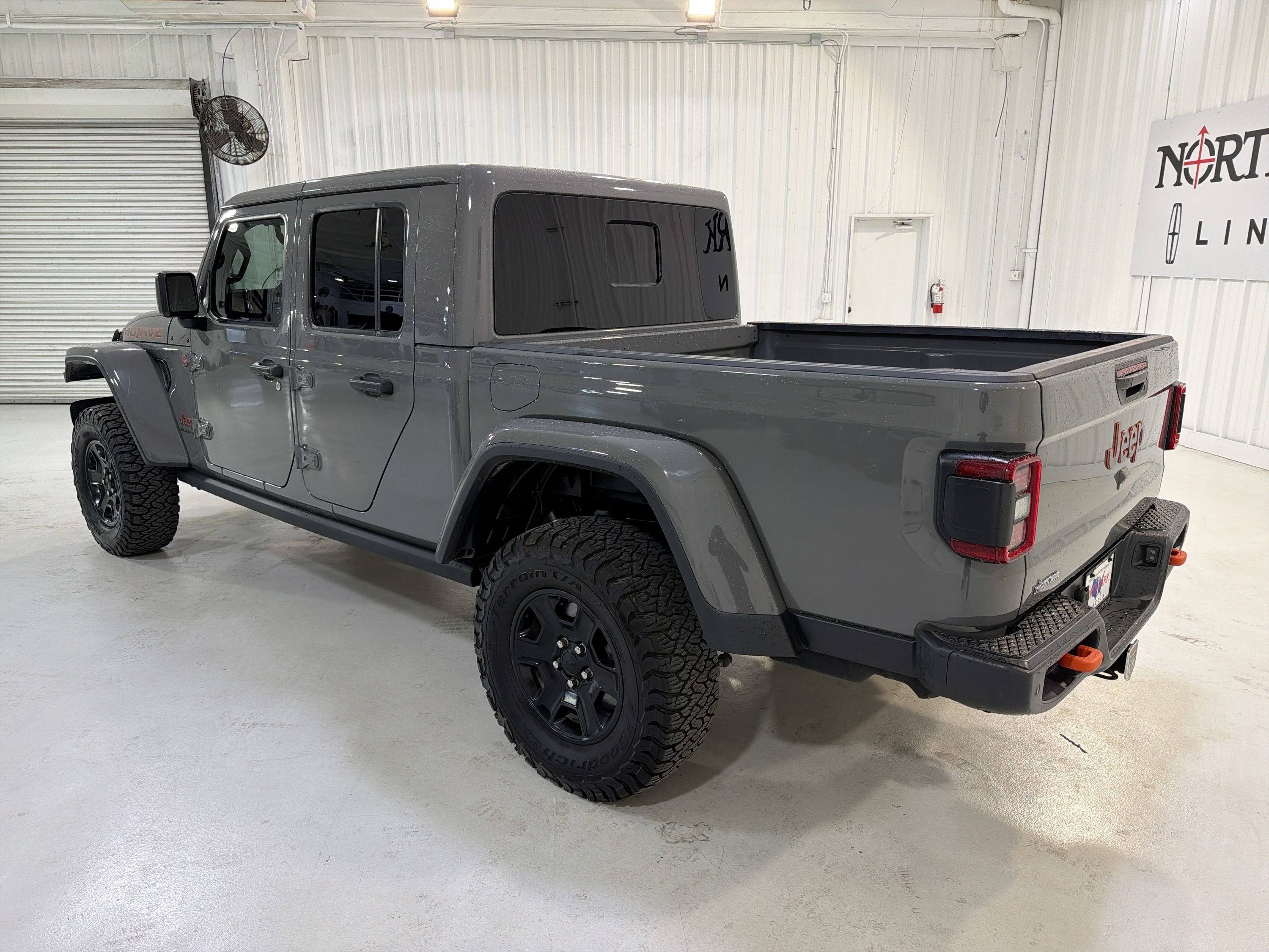 2020 Jeep Gladiator Mojave