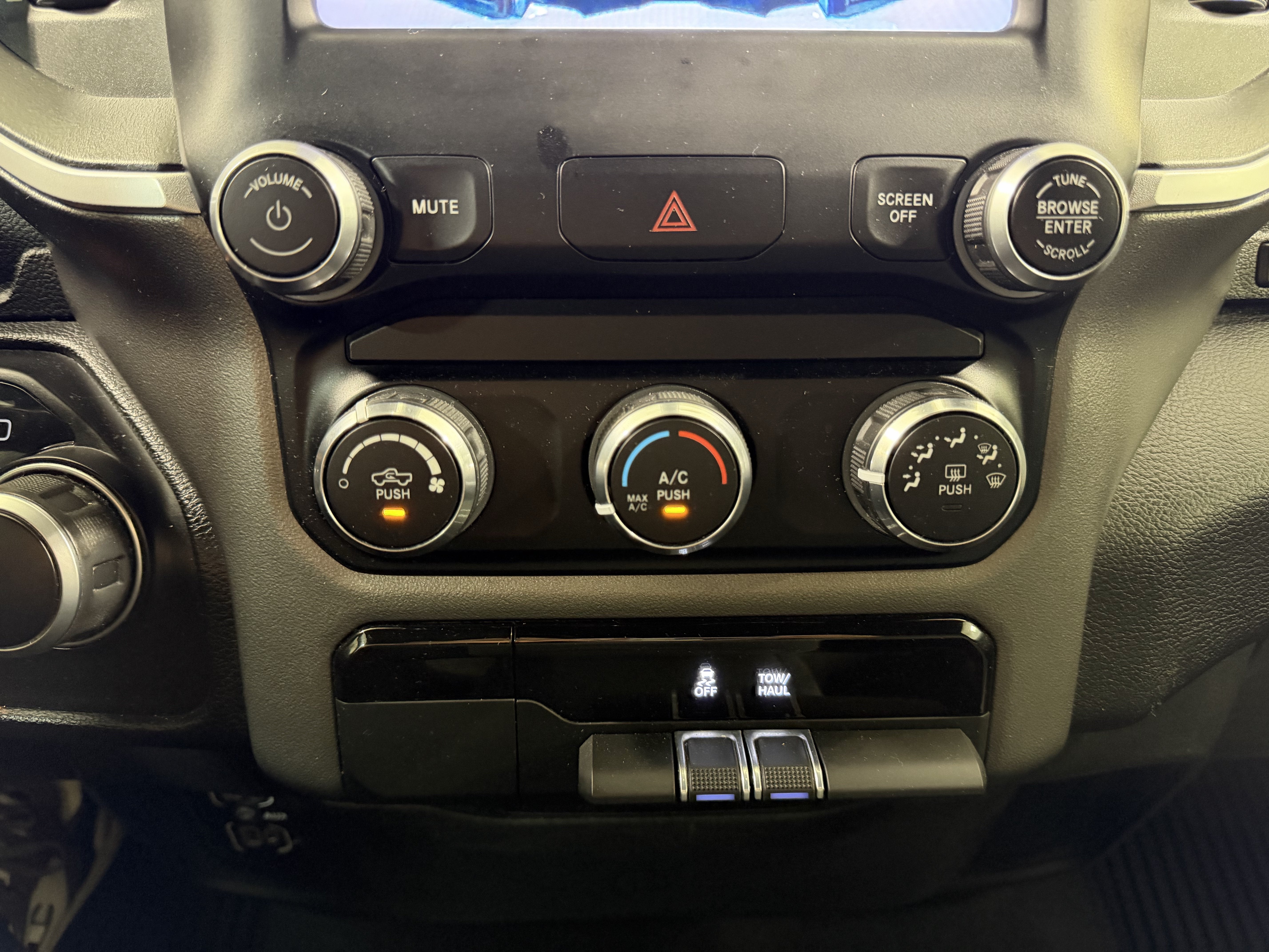 2022 RAM 1500 Lone Star