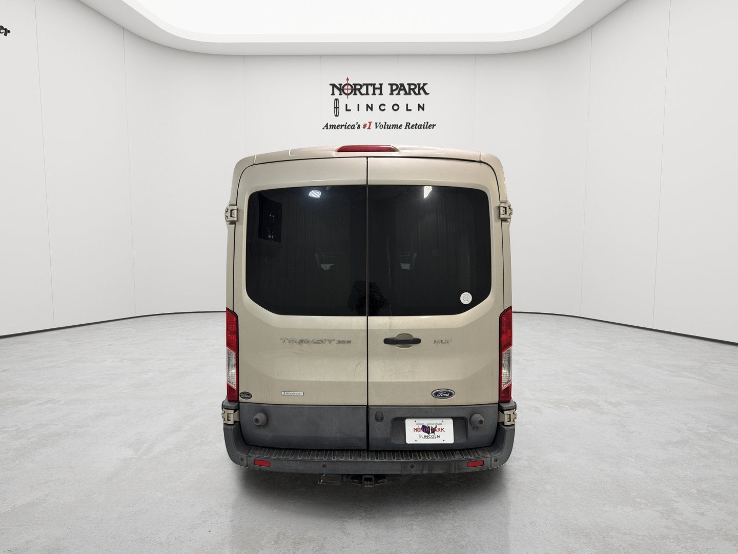 2017 Ford Transit Wagon XLT