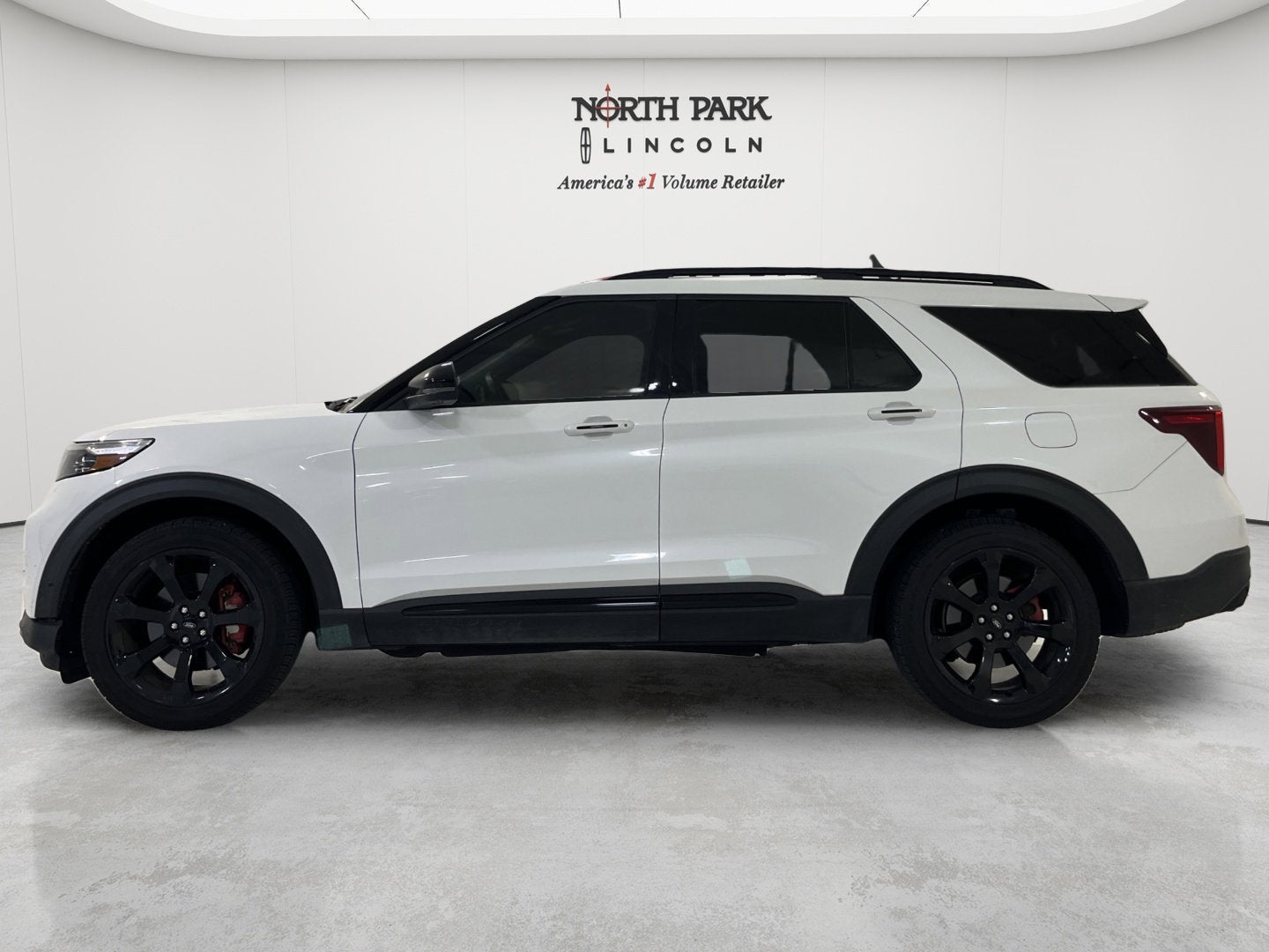 2022 Ford Explorer ST