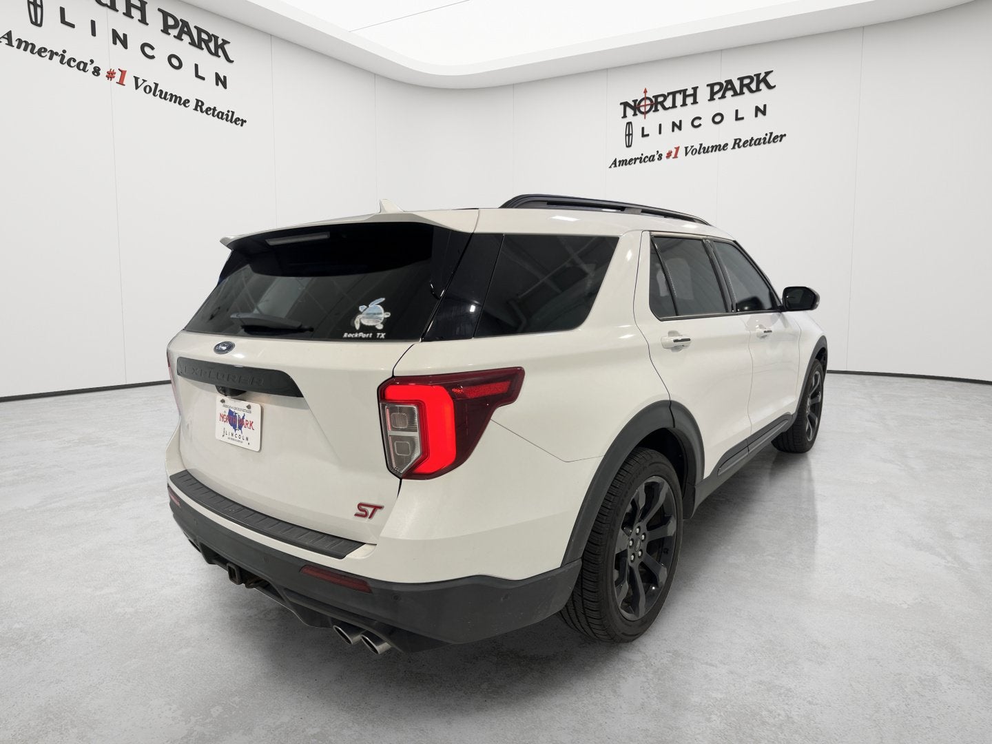 2022 Ford Explorer ST