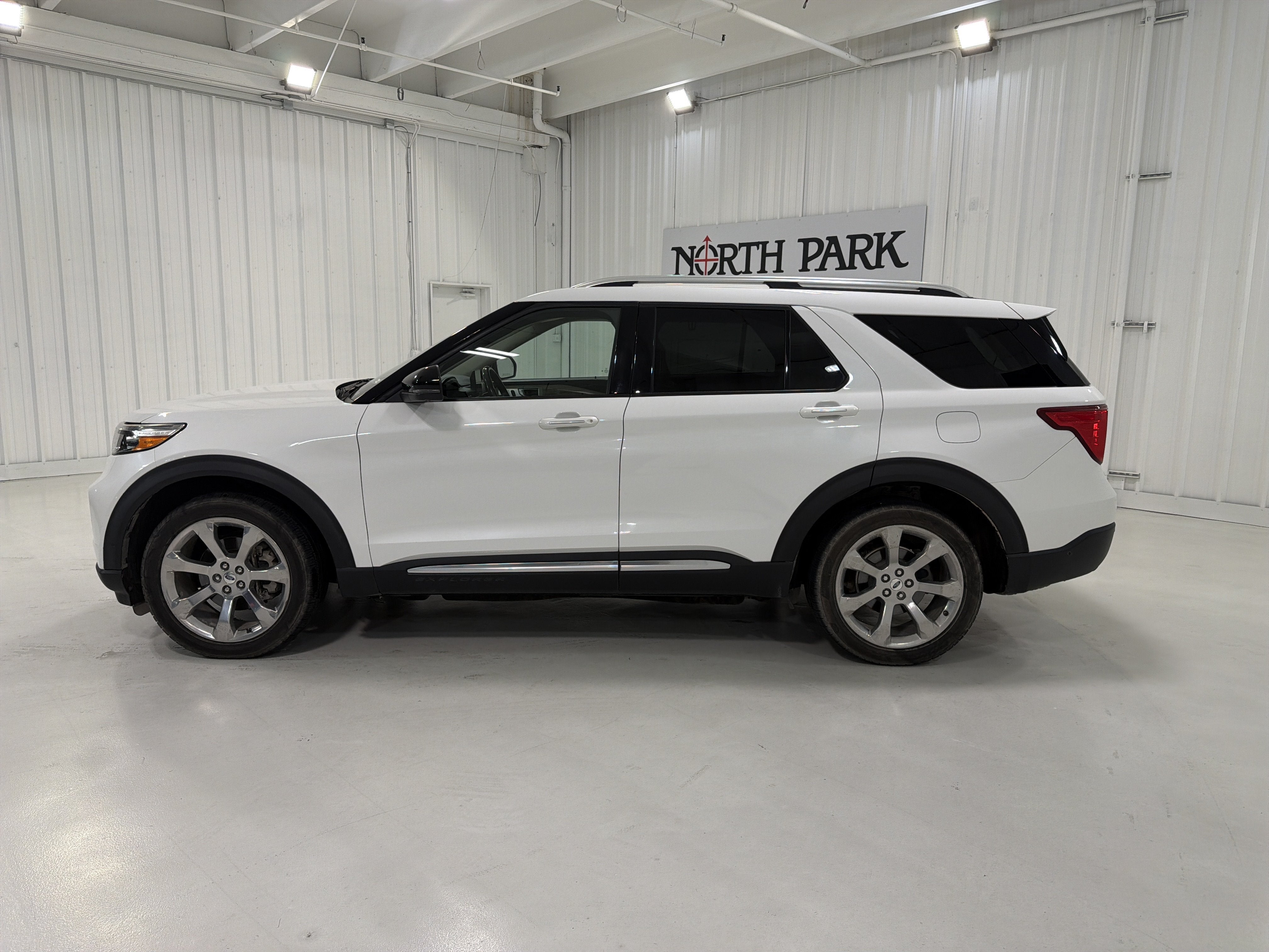 2020 Ford Explorer Platinum