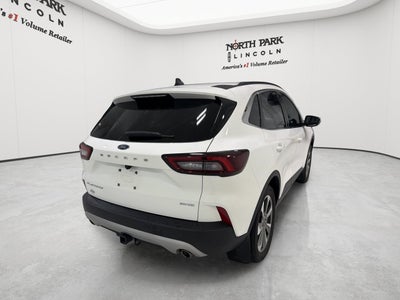 2025 Ford Escape Platinum