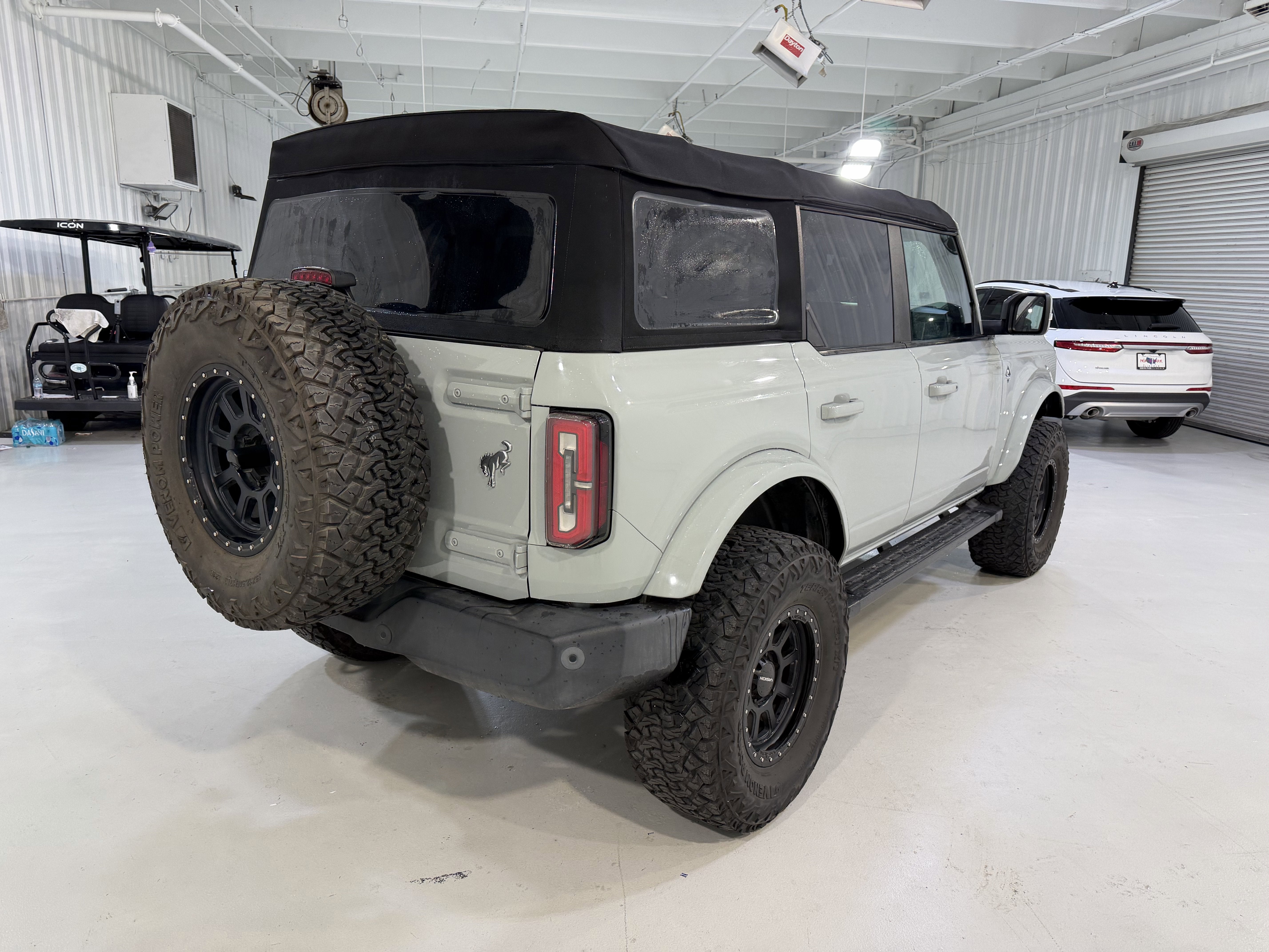 2022 Ford Bronco Outer Banks