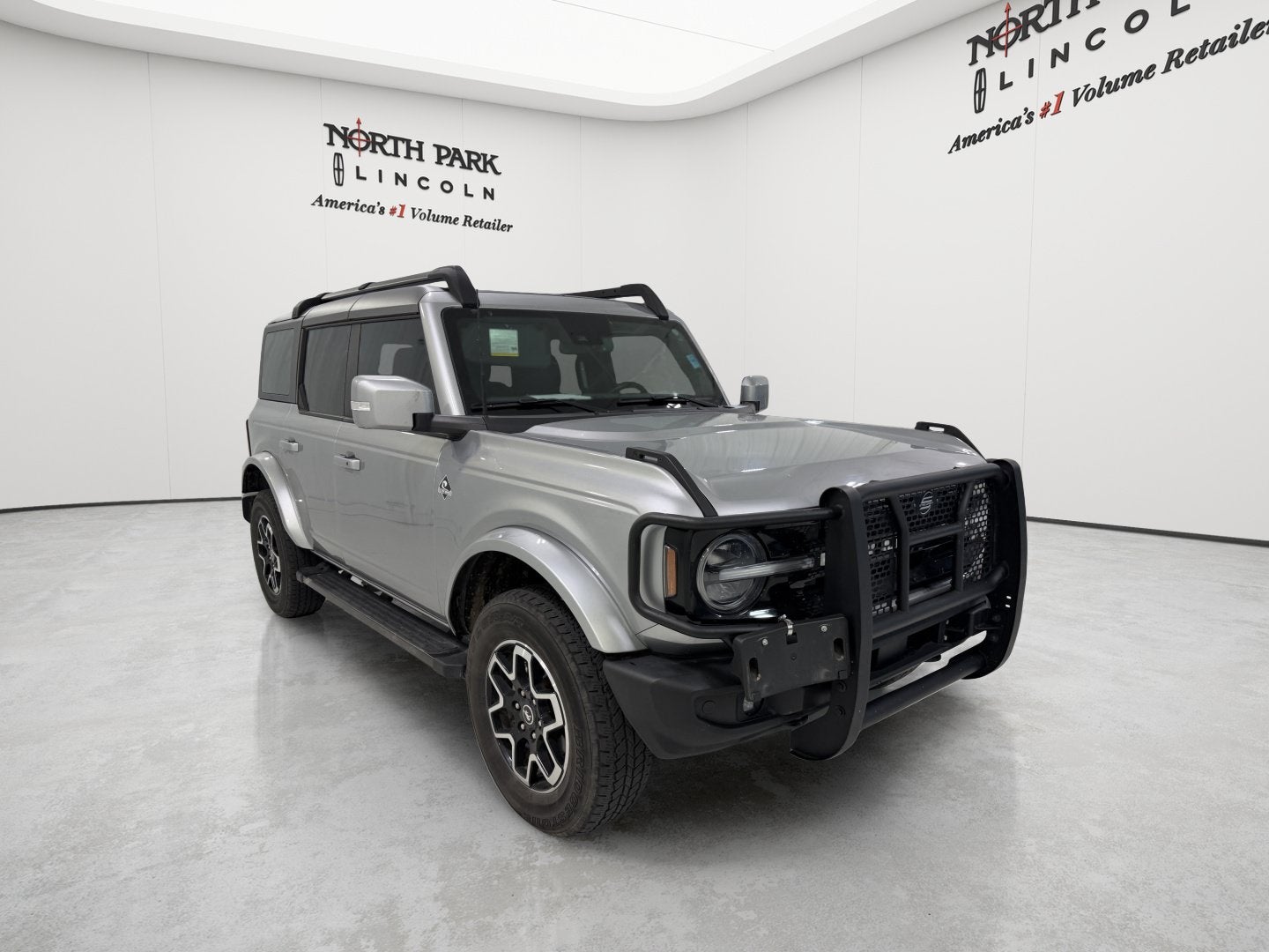 2024 Ford Bronco Outer Banks