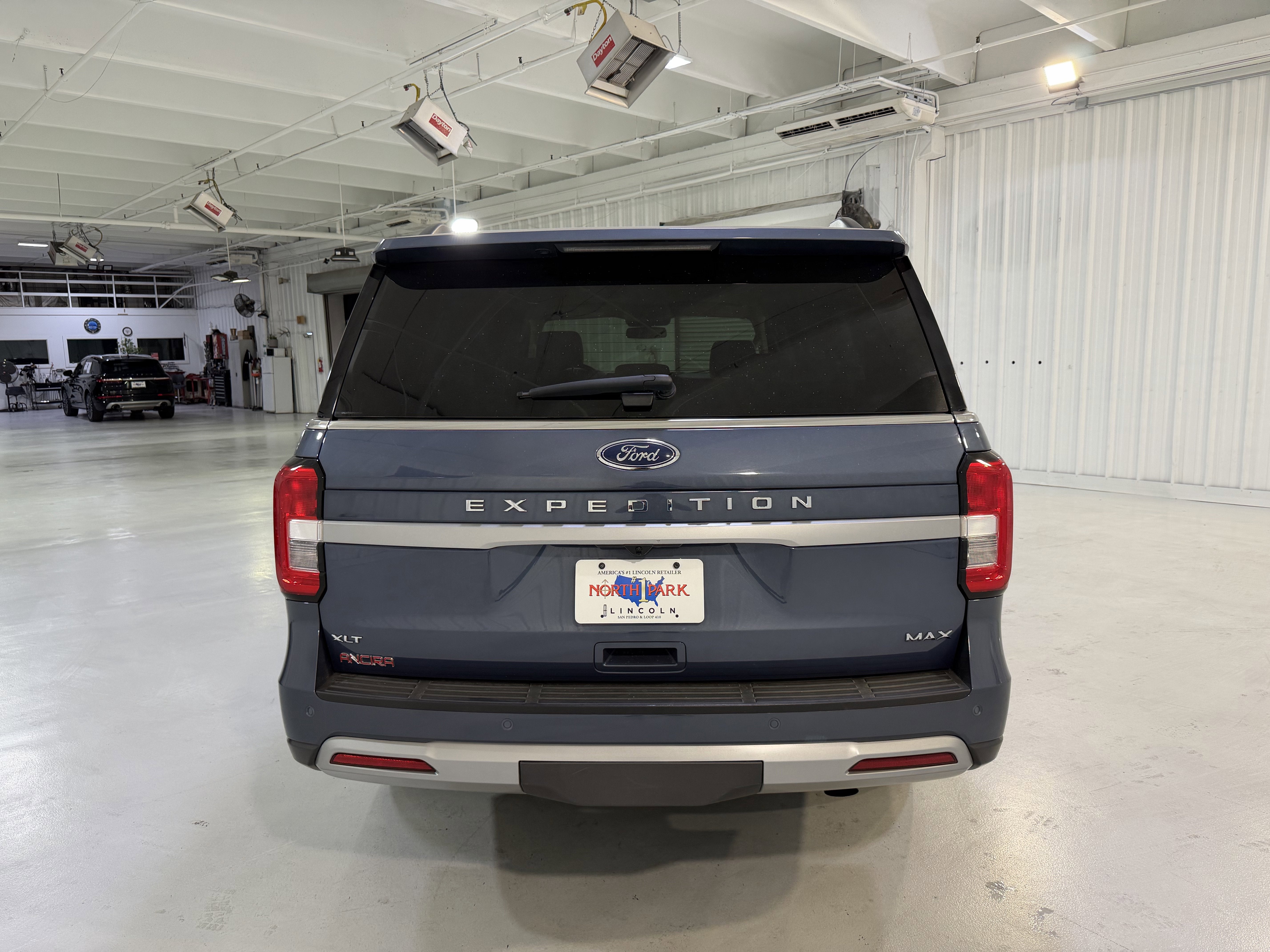 2023 Ford Expedition Max XLT