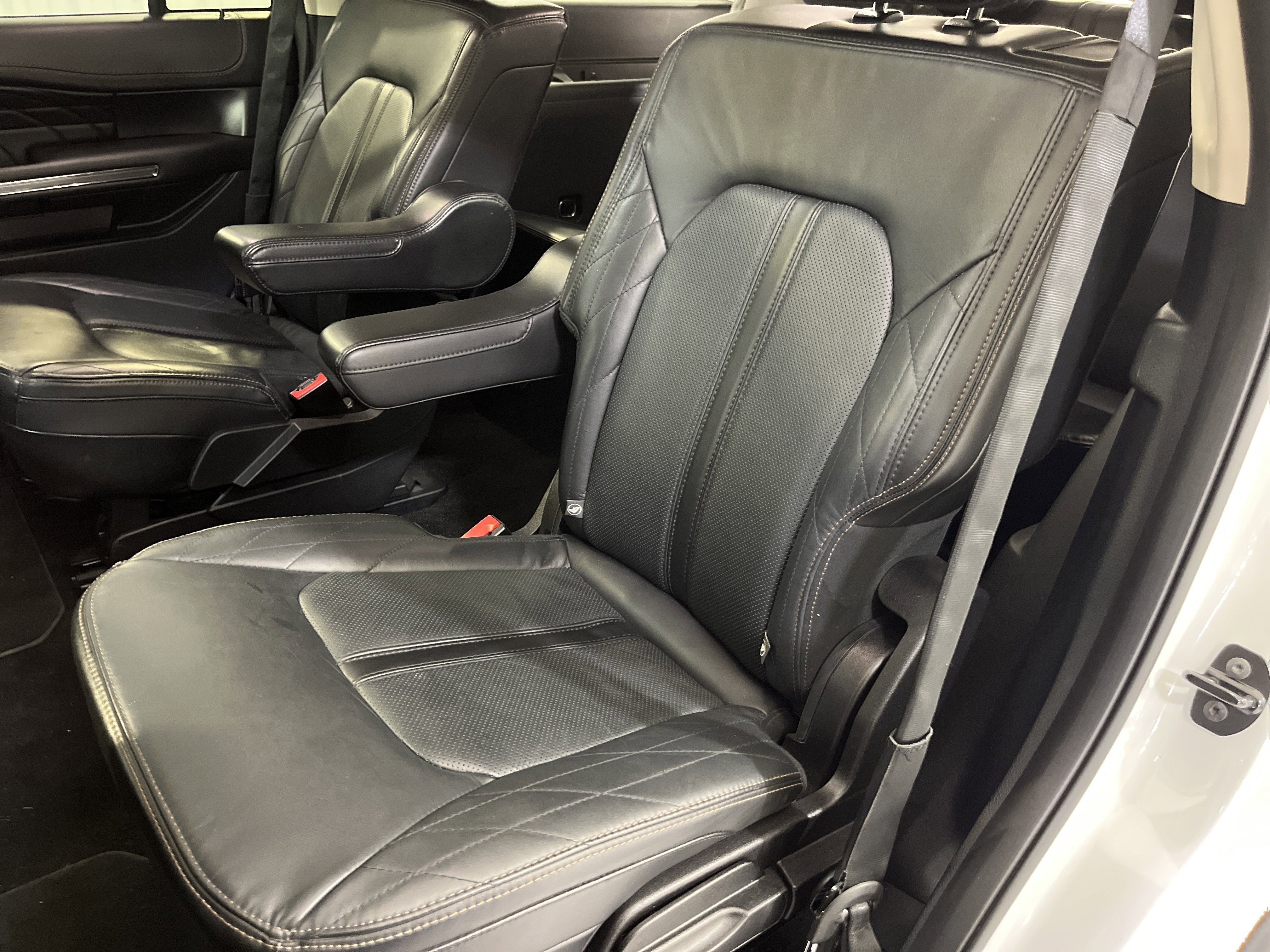 2020 Ford Expedition Platinum