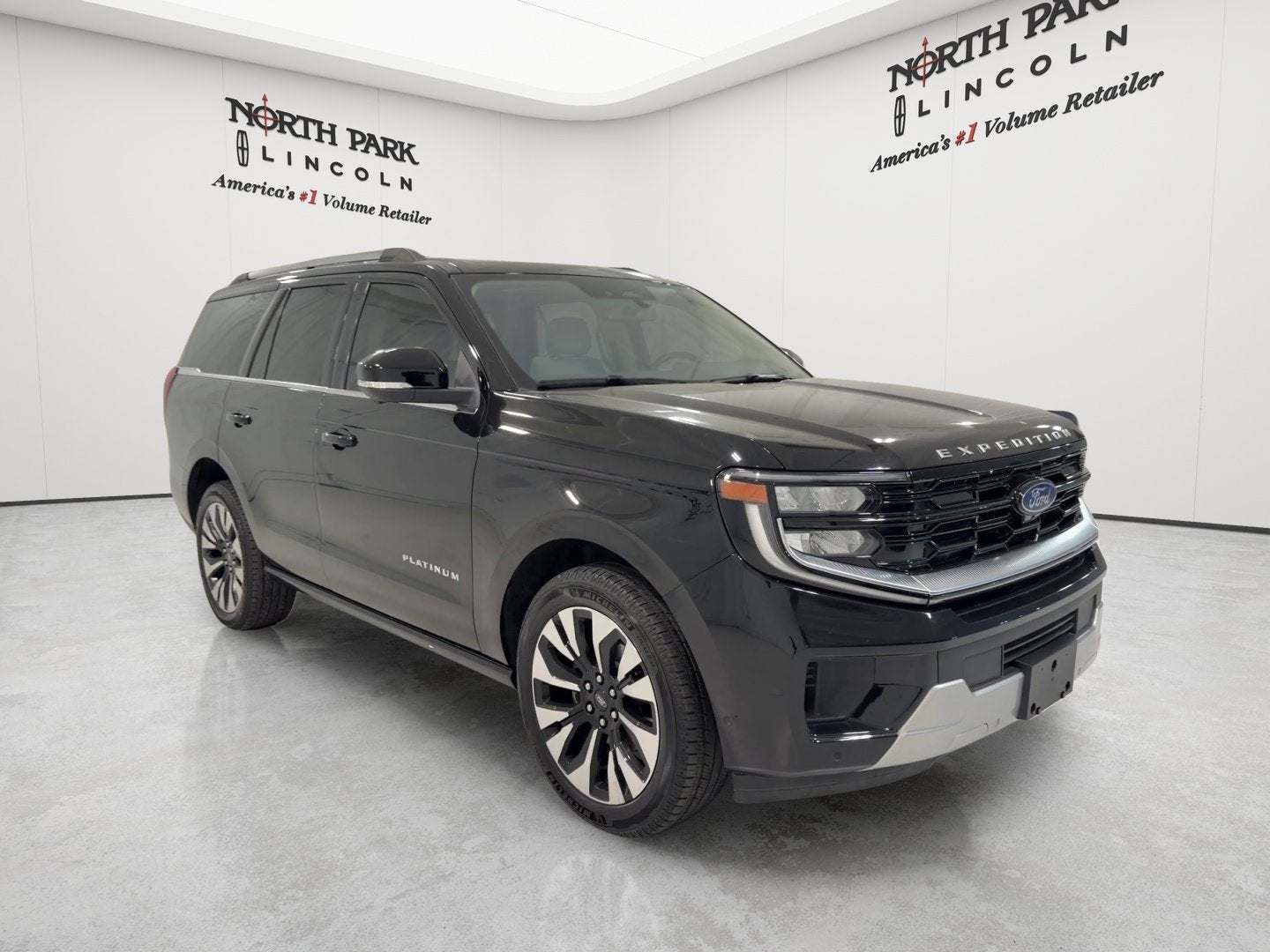 2025 Ford Expedition Platinum