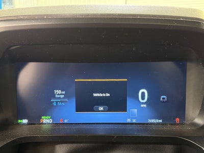 2022 Ford F-150 Lightning Base