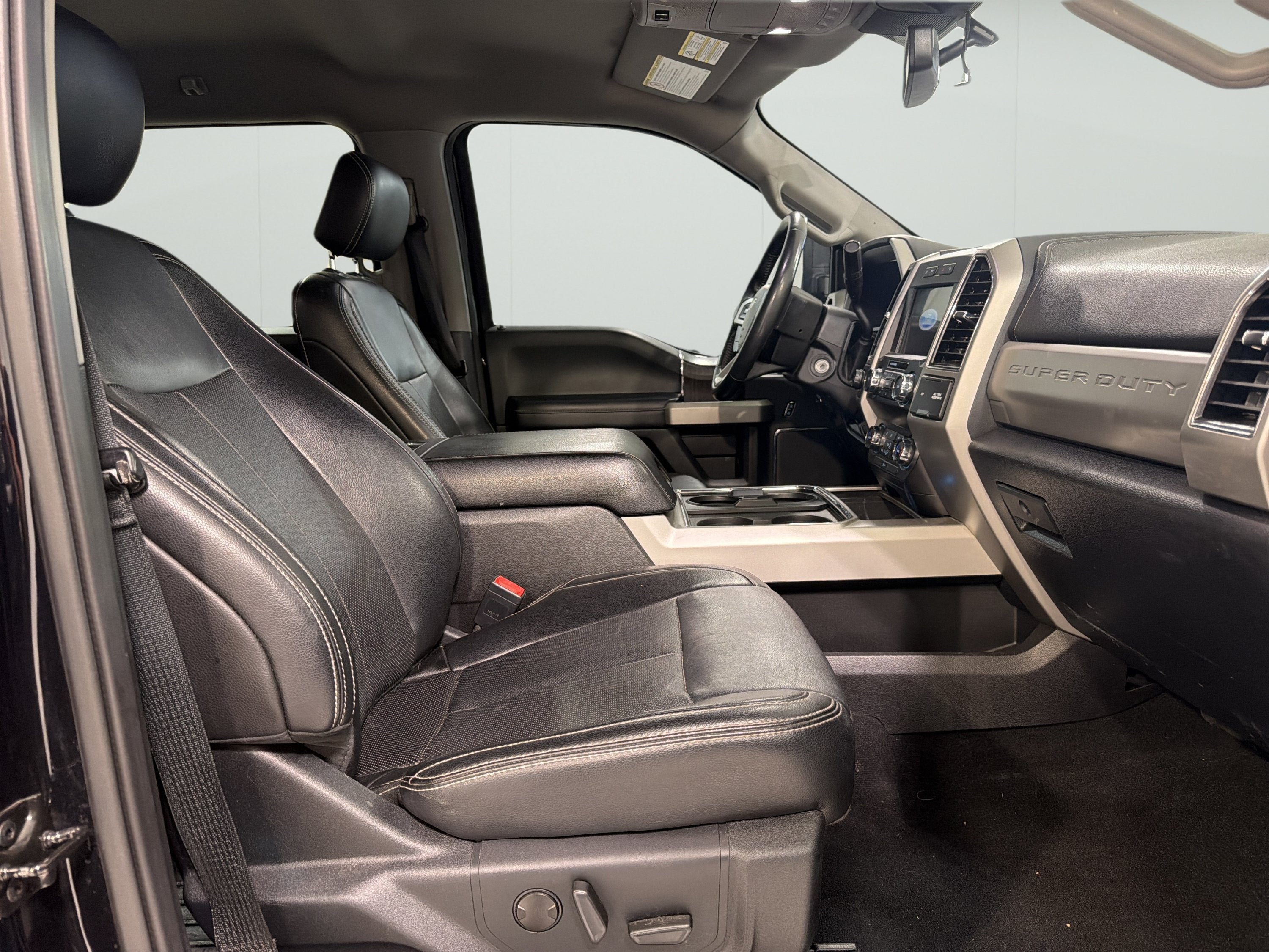 2021 Ford Super Duty F-250 SRW LARIAT