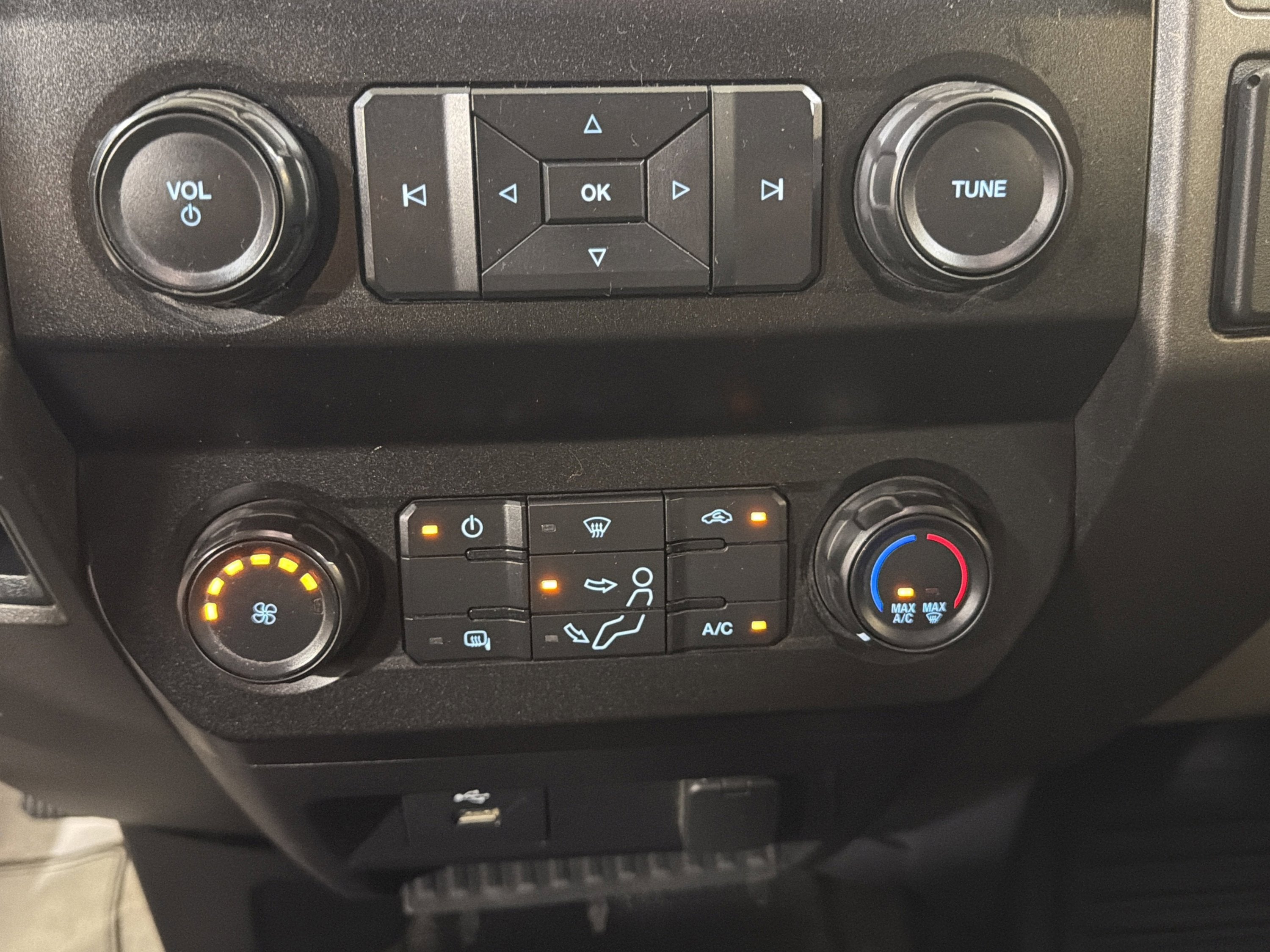 2022 Ford Super Duty F-250 SRW XL