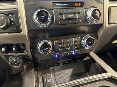 2020 Ford Super Duty F-250 SRW Platinum