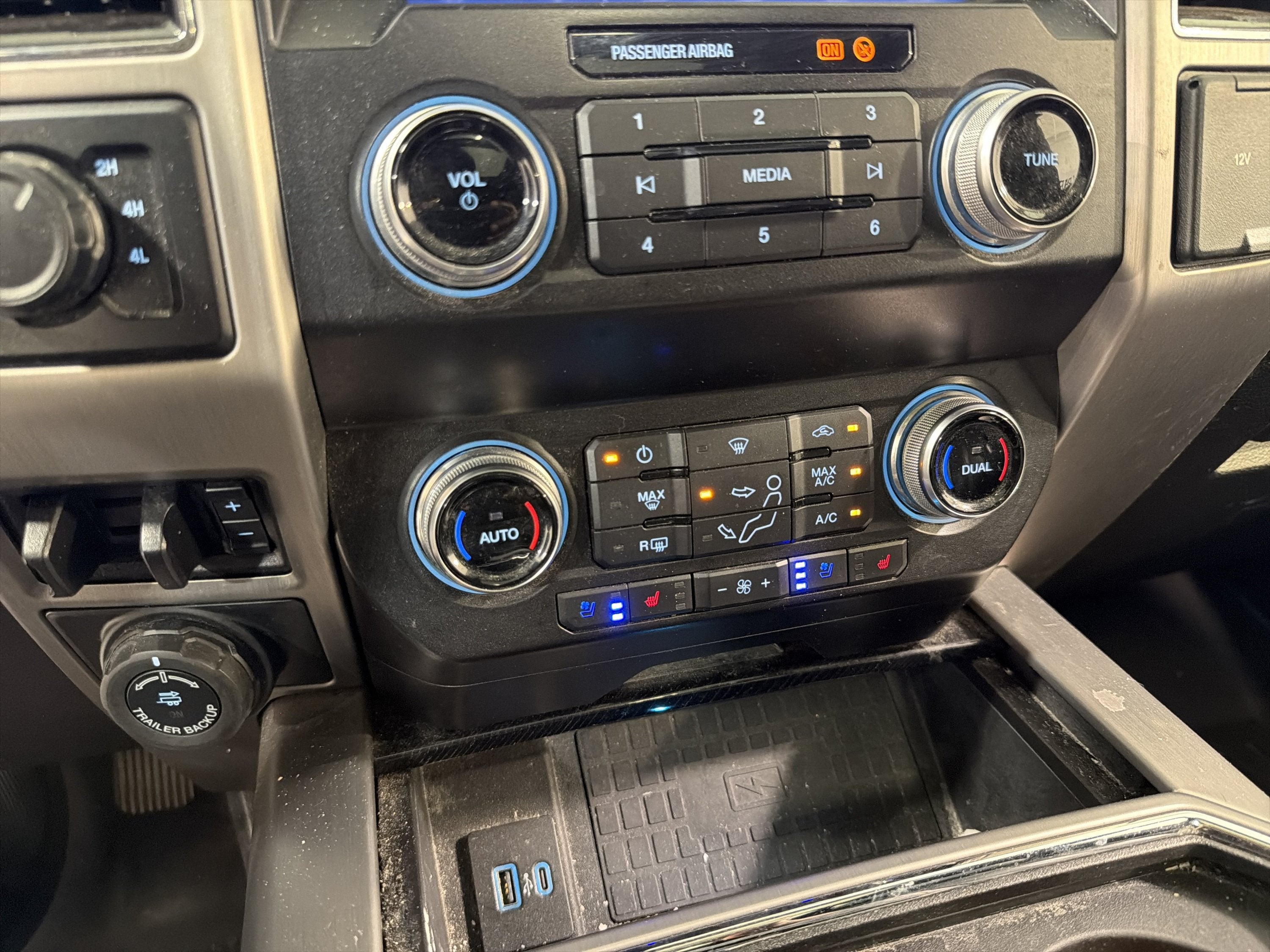 2020 Ford Super Duty F-250 SRW Platinum