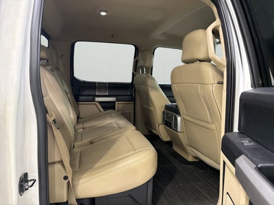 2017 Ford Super Duty F-350 SRW Lariat