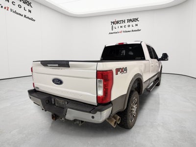 2017 Ford Super Duty F-350 SRW Lariat