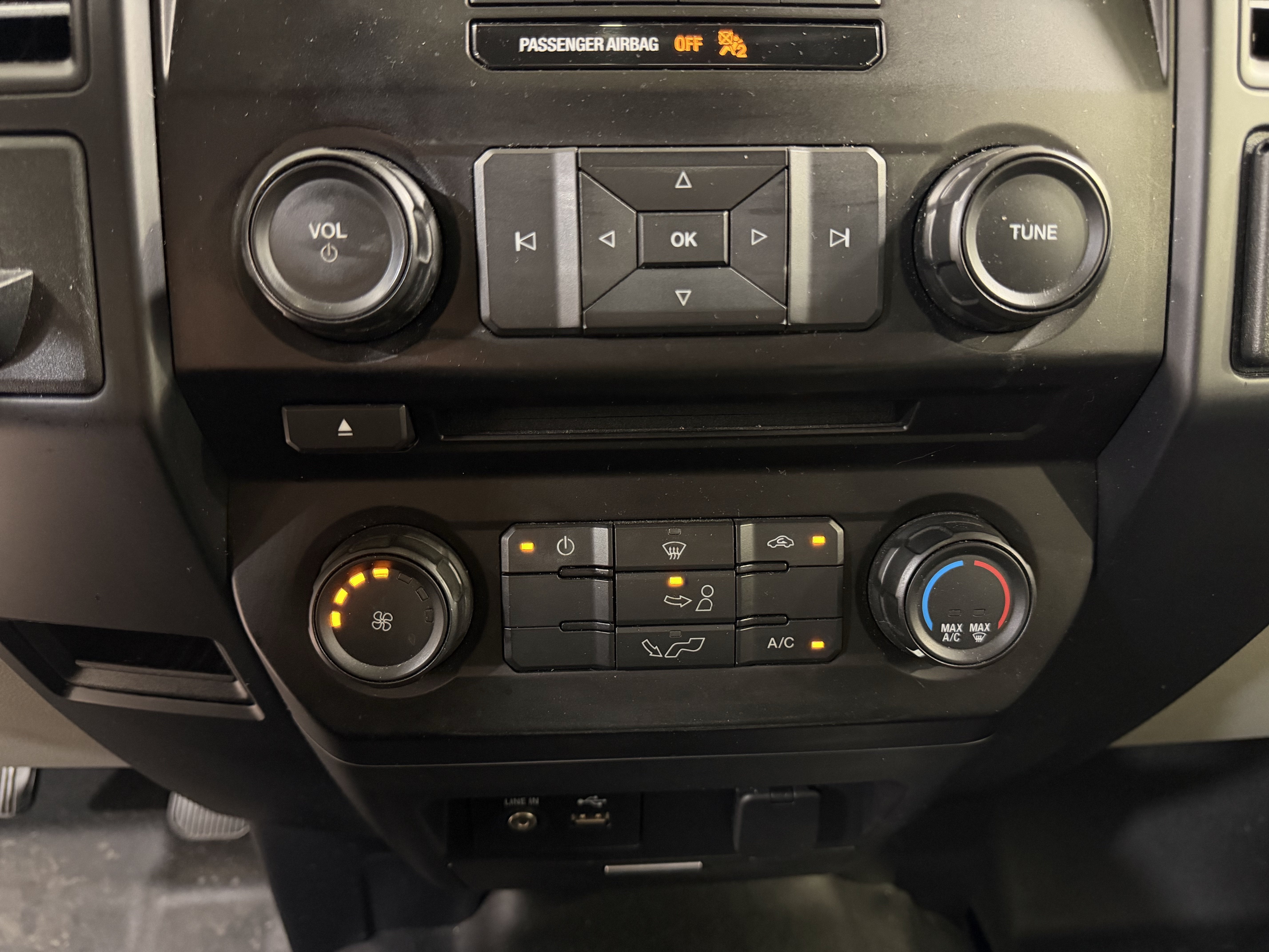 2015 Ford F-150 XL