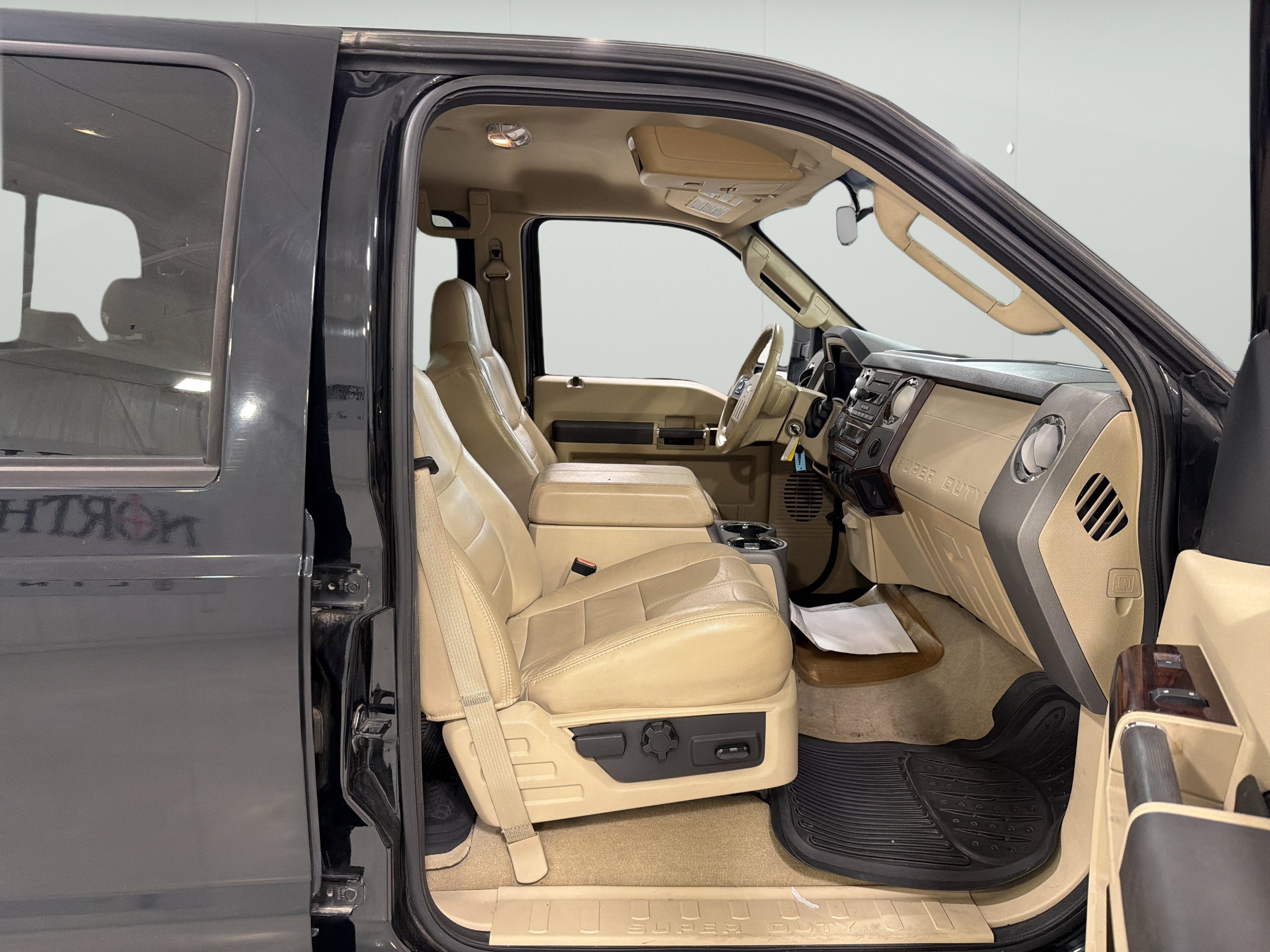 2008 Ford Super Duty F-250 SRW Lariat
