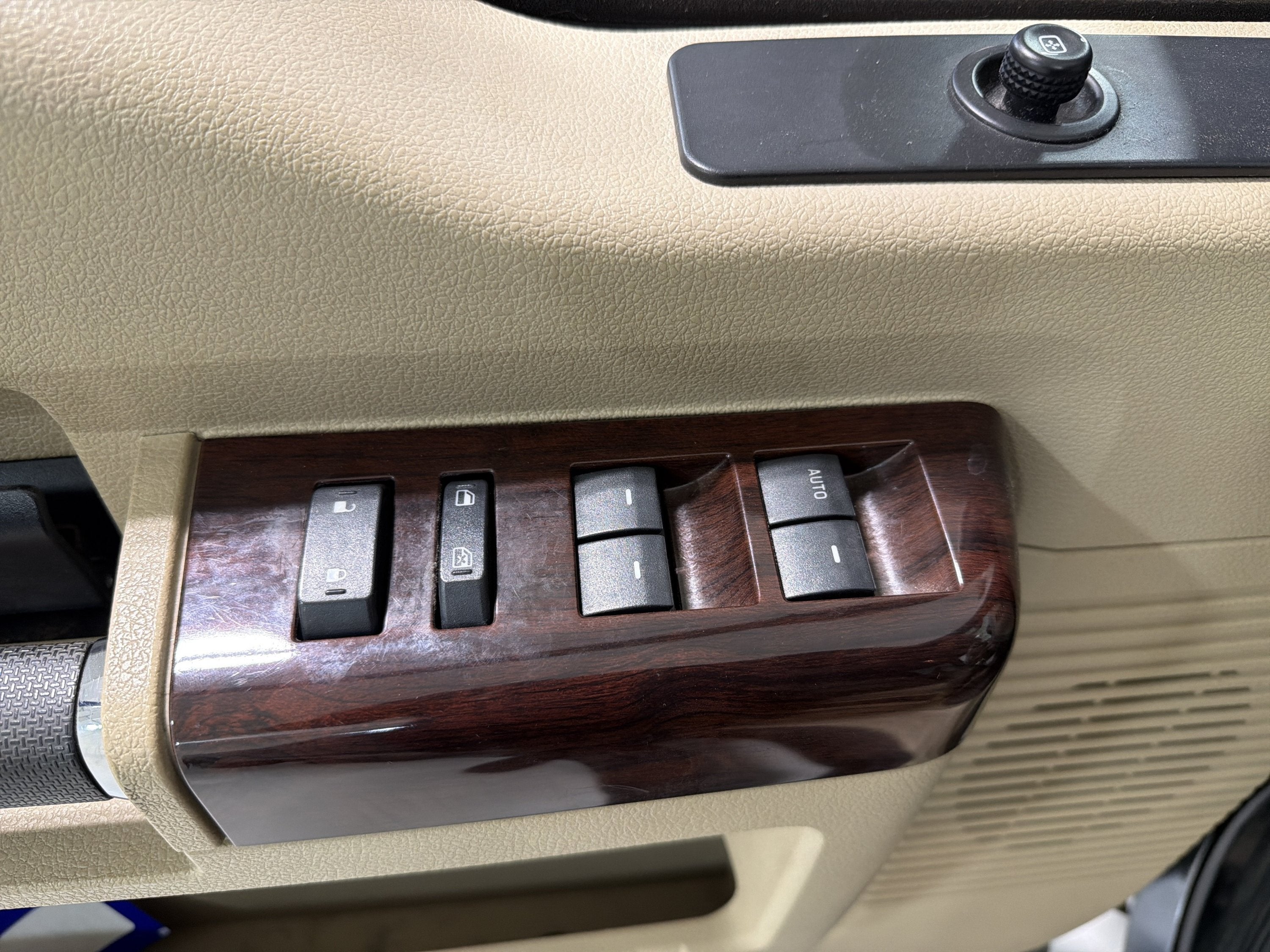 2008 Ford Super Duty F-250 SRW Lariat