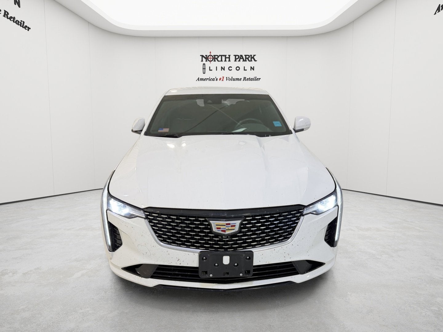 2024 Cadillac CT4 Luxury