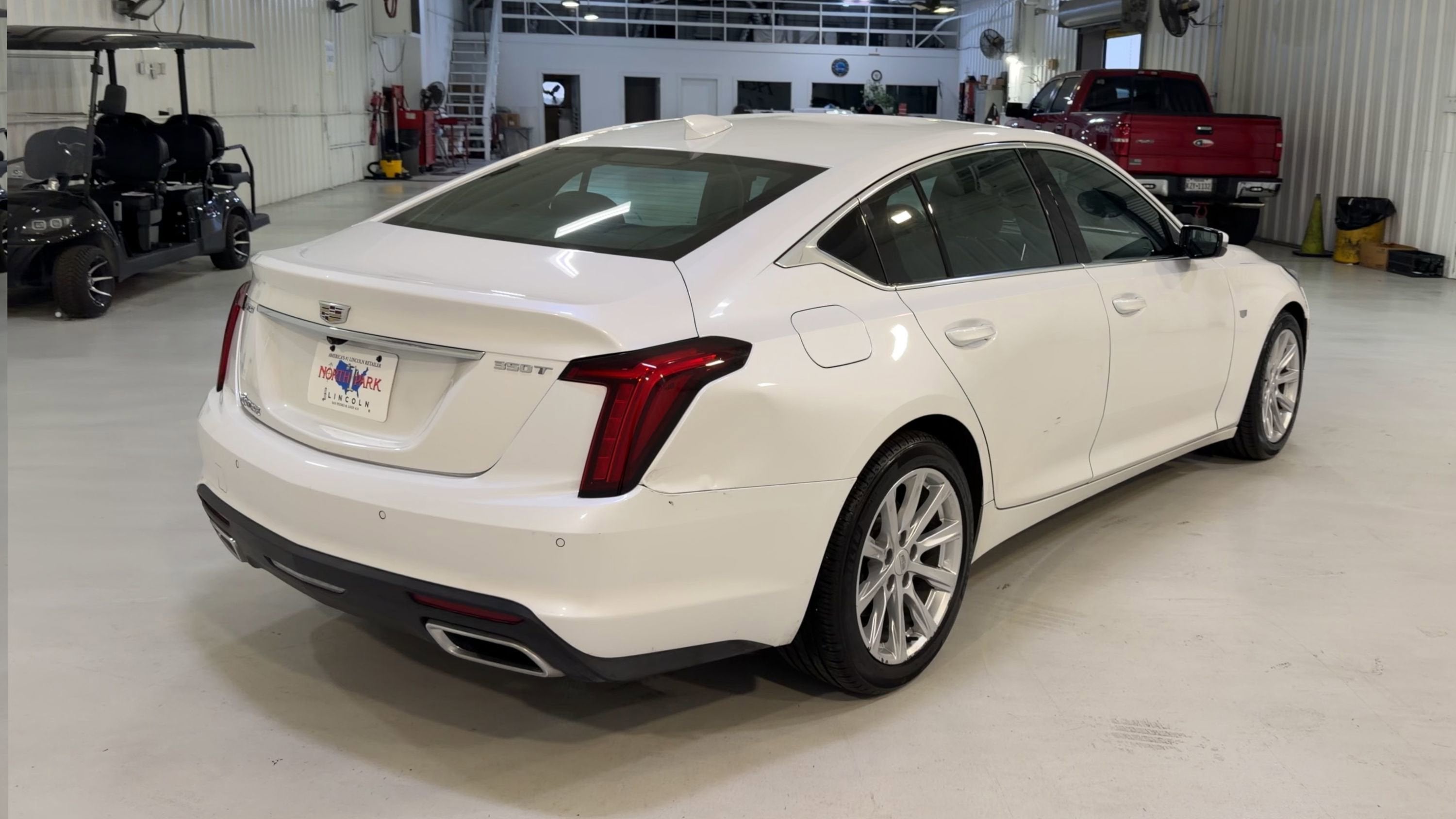 2024 Cadillac CT5 Luxury