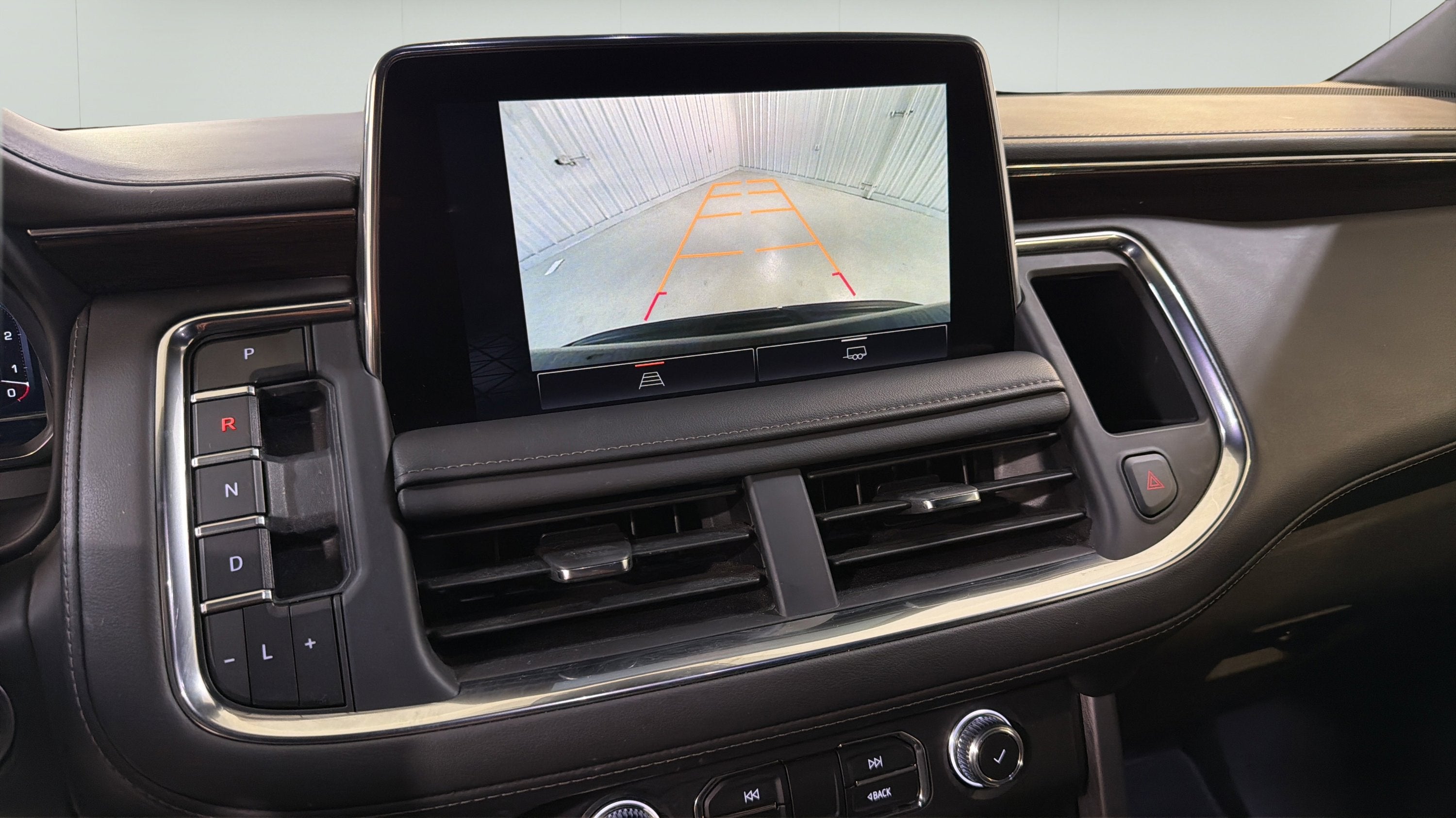 2024 GMC Yukon SLE