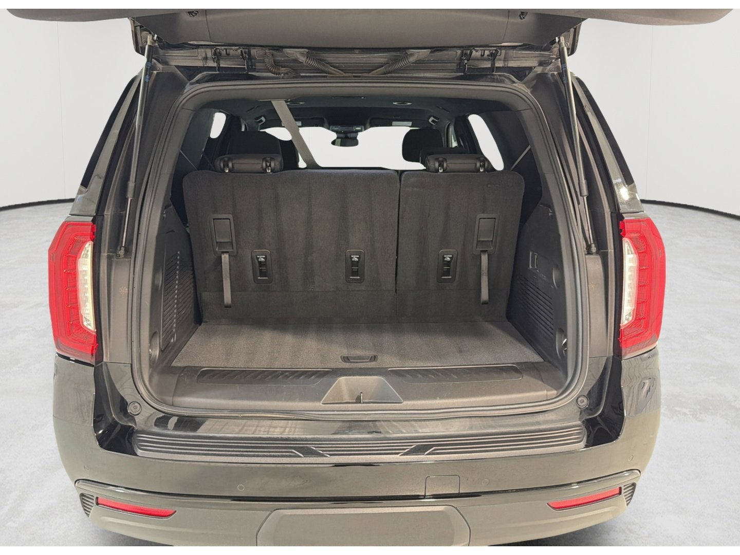2024 GMC Yukon SLE