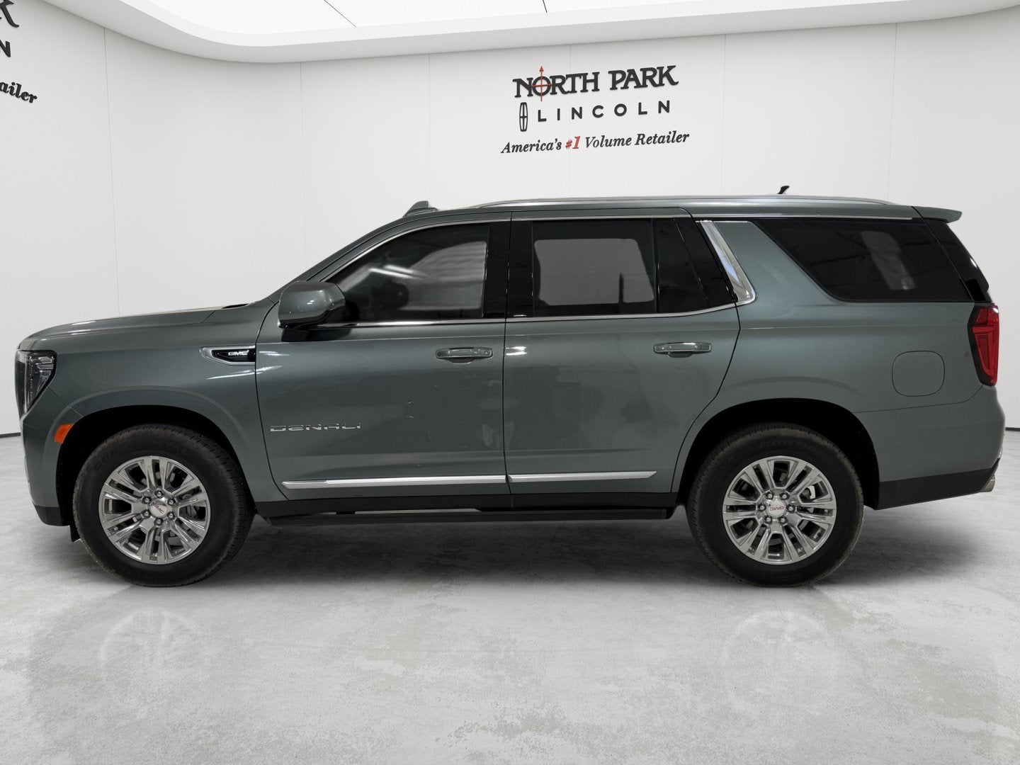 2024 GMC Yukon Denali