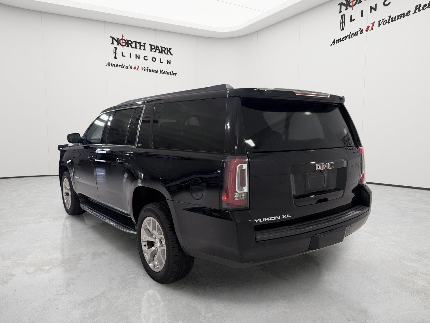 2019 GMC Yukon XL SLT