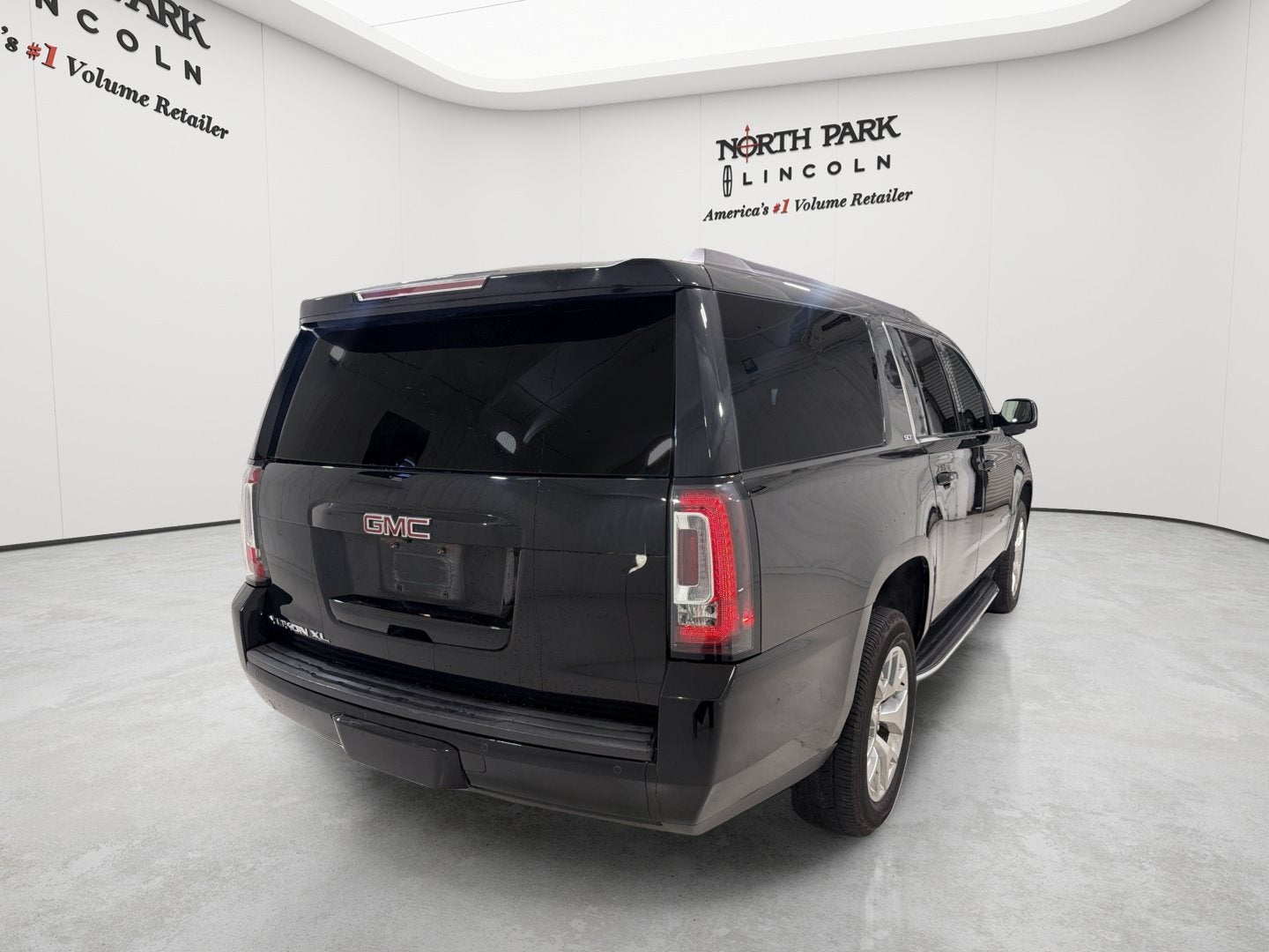 2019 GMC Yukon XL SLT