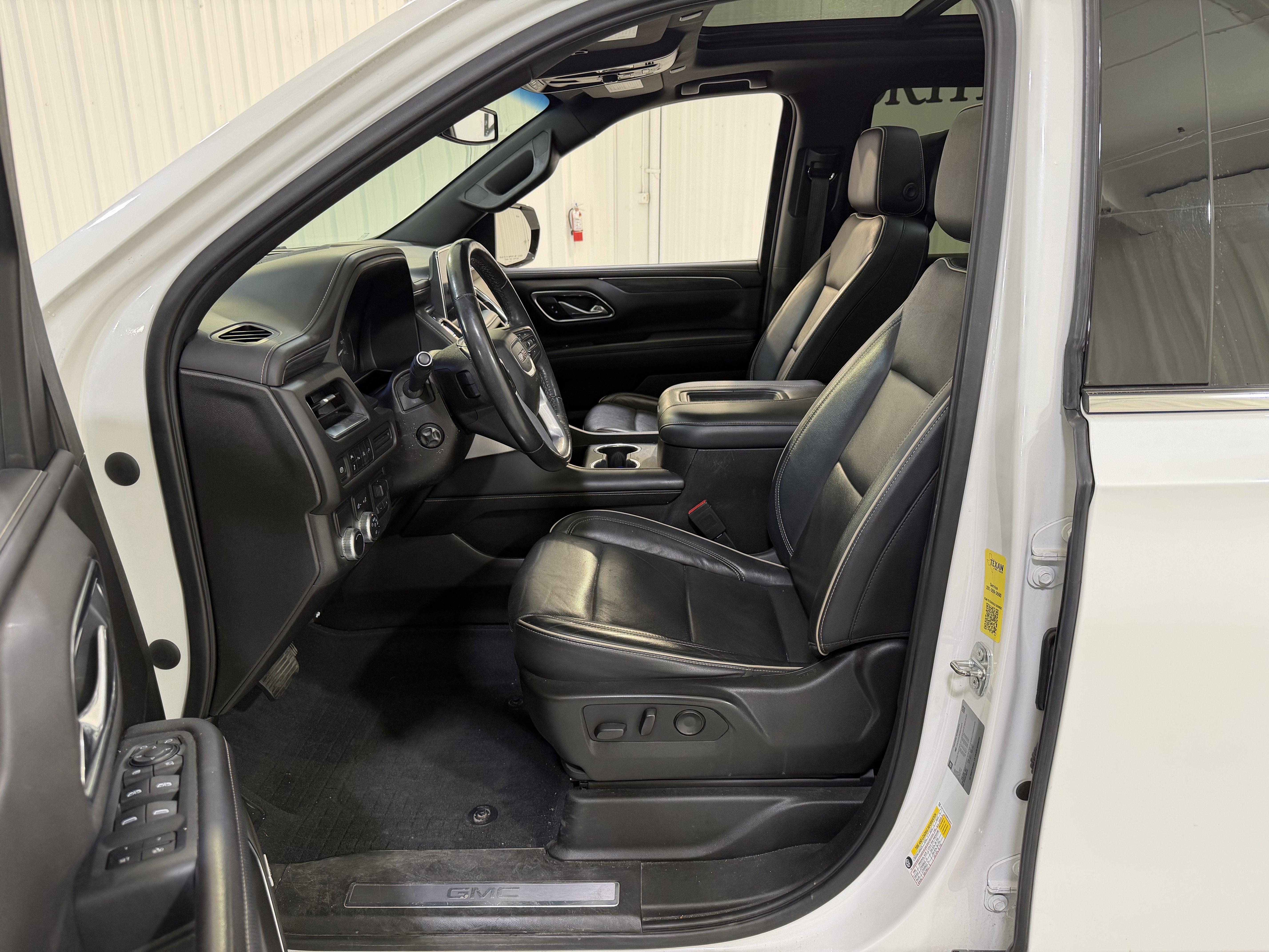 2021 GMC Yukon XL SLT