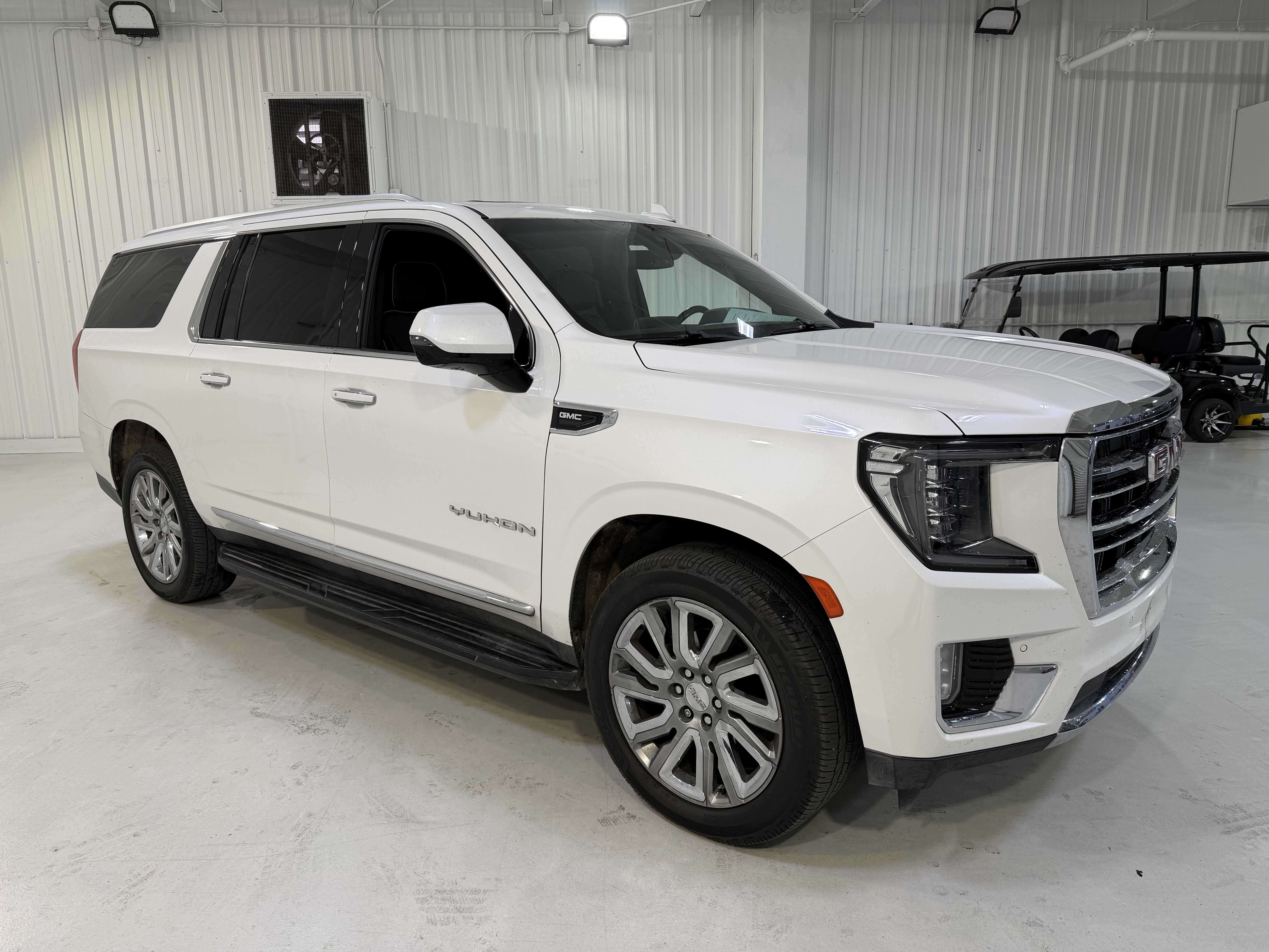 2021 GMC Yukon XL SLT