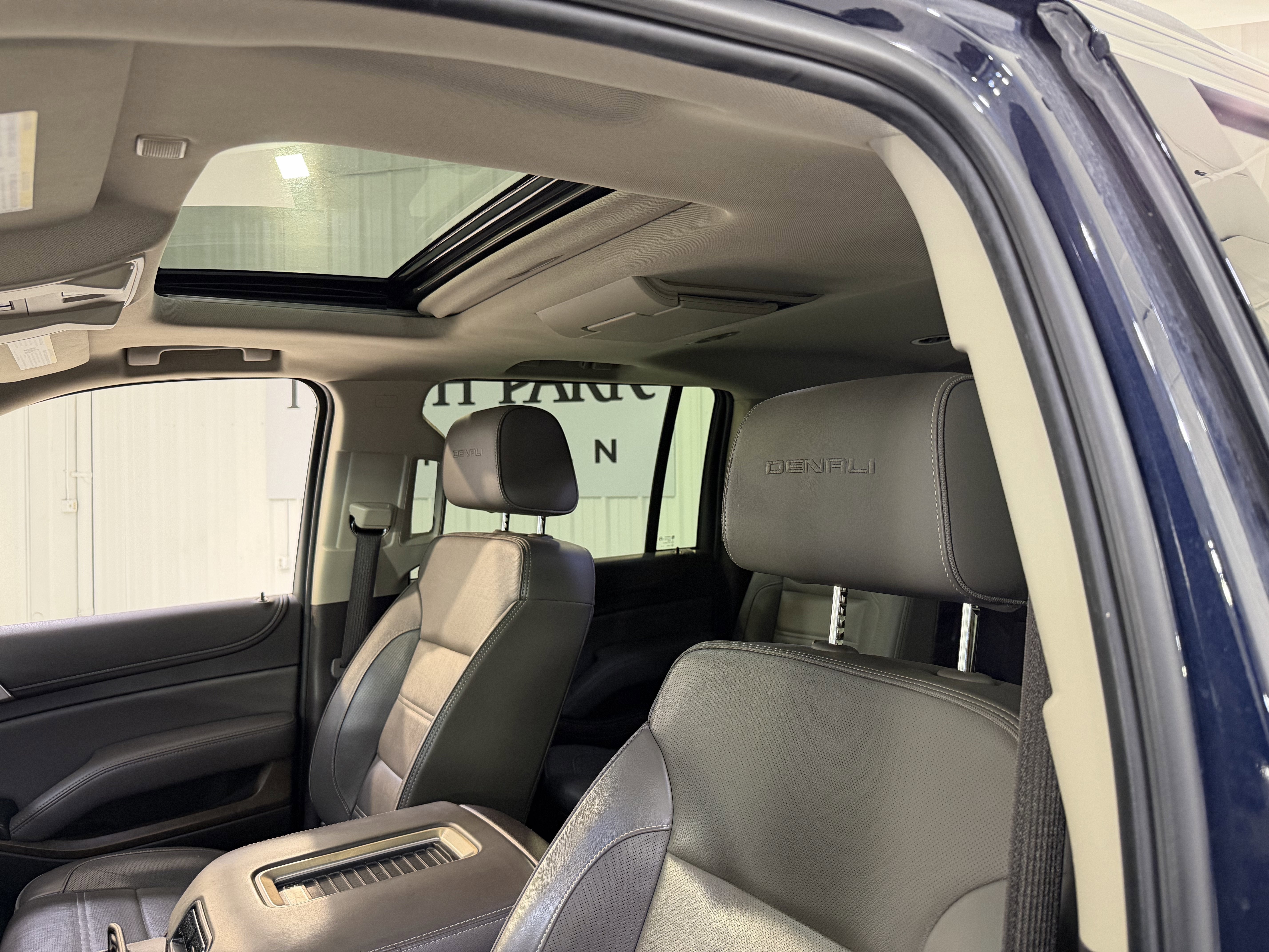 2018 GMC Yukon XL Denali