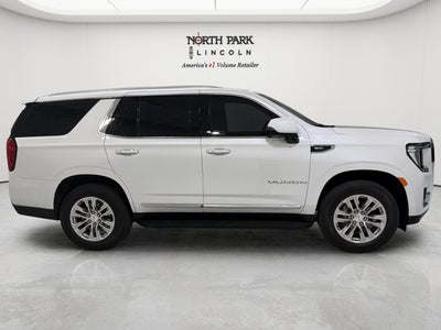 2023 GMC Yukon SLT