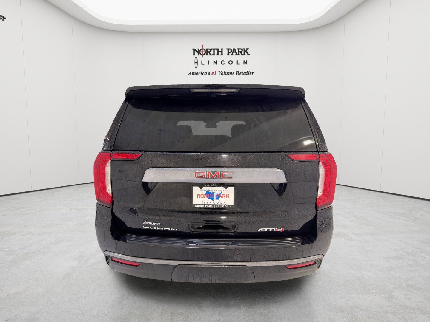 2024 GMC Yukon AT4