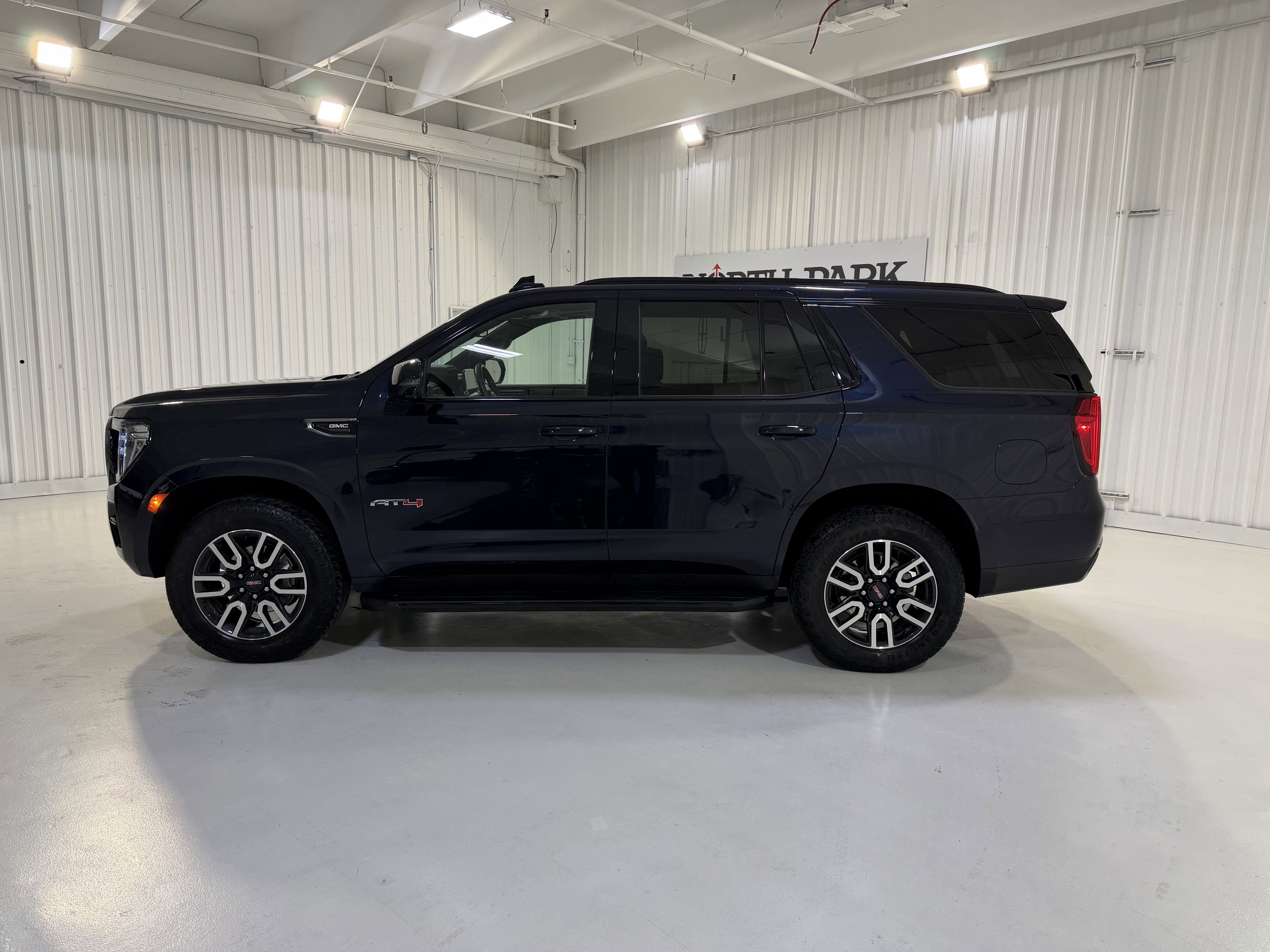 2024 GMC Yukon AT4