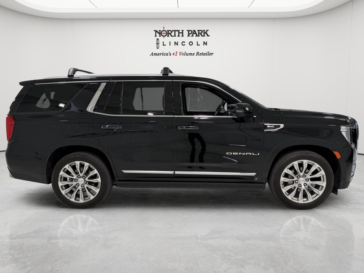 2024 GMC Yukon Denali